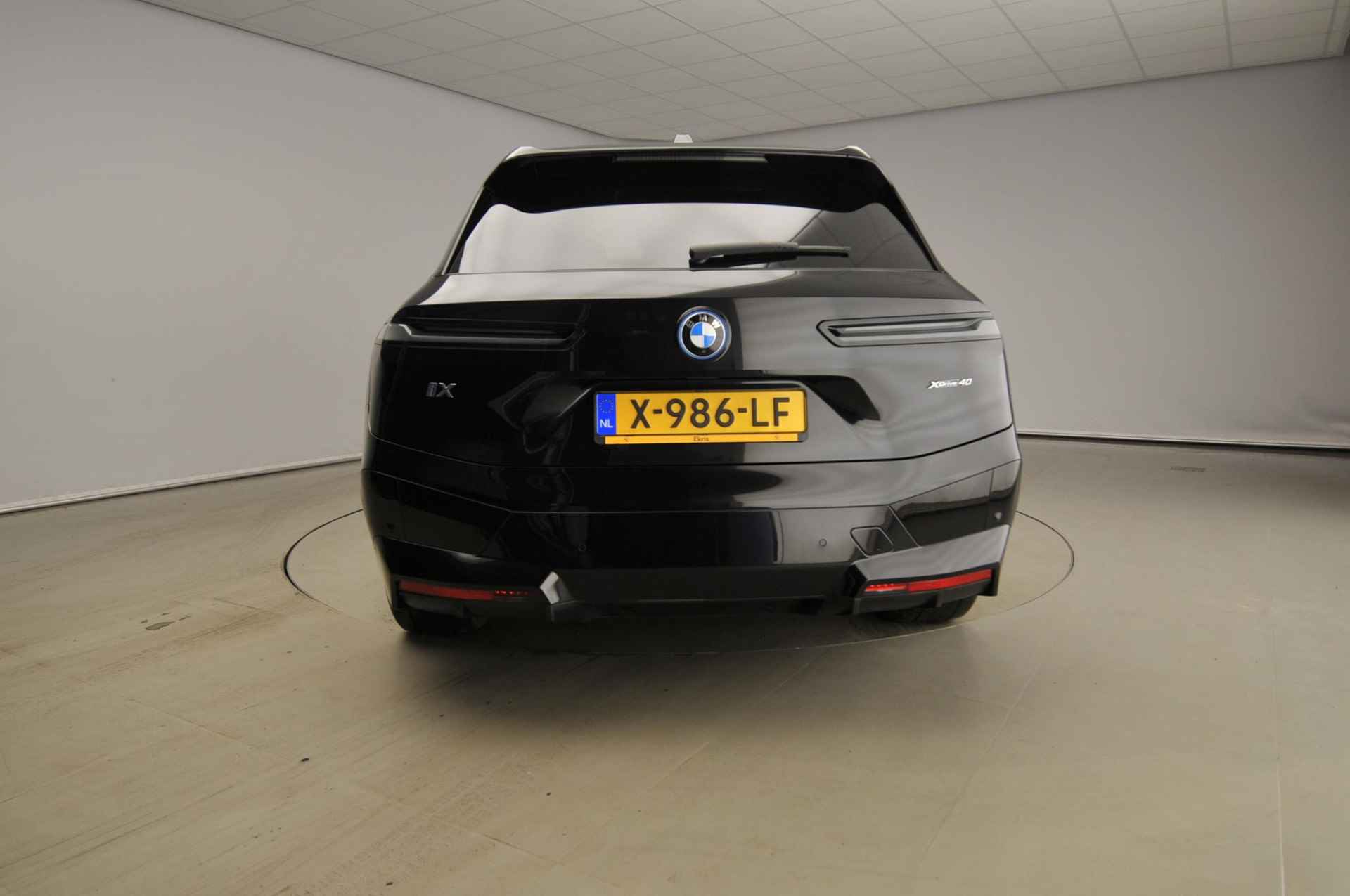 BMW iX xDrive40 | Sportpakket | Laserlicht | Leder | HUD | Trekhaak | Keyles go | DAB | Harman-kardon sound | Alu 21 inch - 7/50