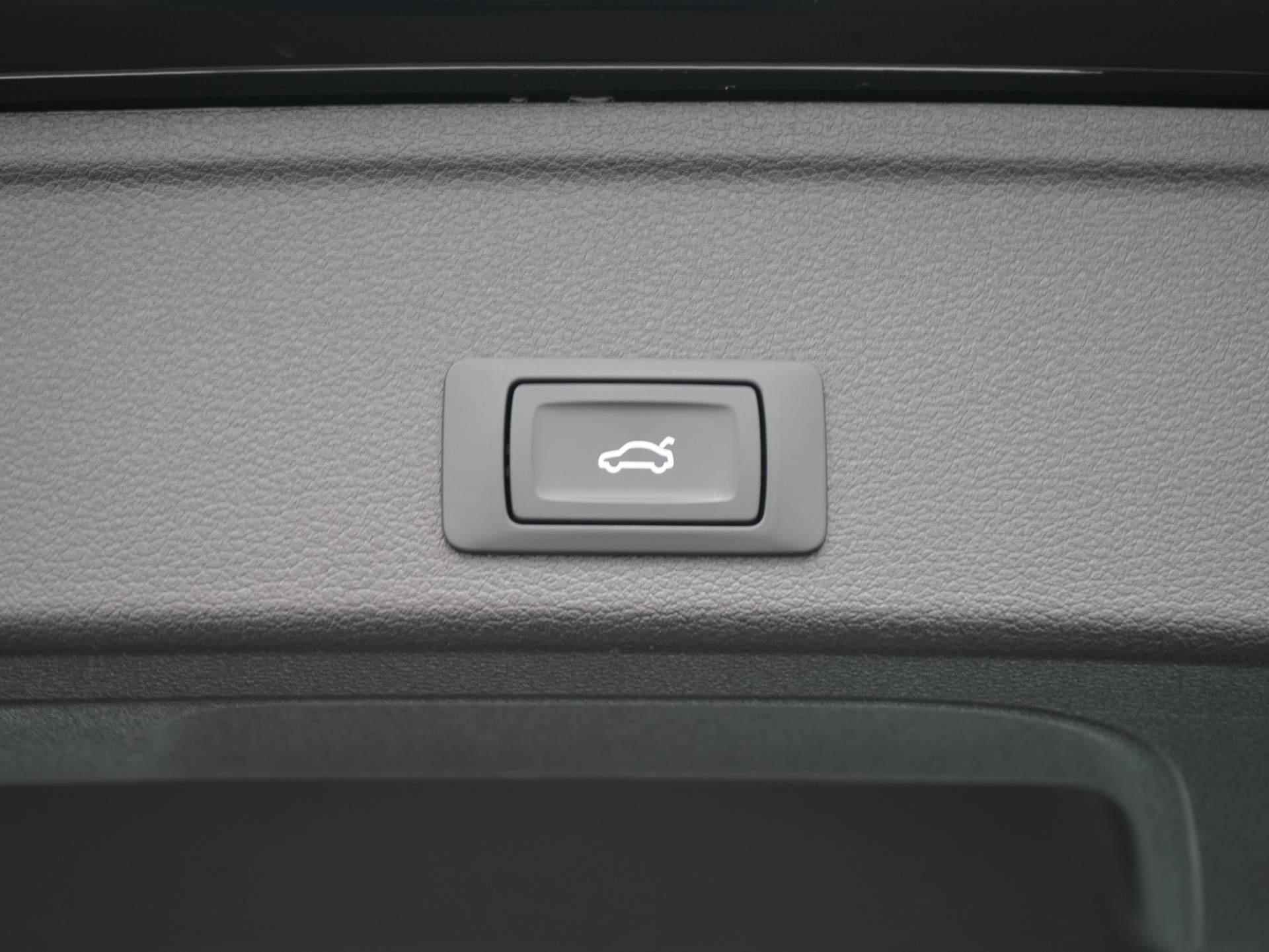 Audi A4 Avant 35 TFSI Launch edition Business Navi | Clima | Cruise | Virtual Cockpit | LED - 39/42