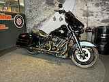 Harley-Davidson FLHXS STREET GLIDE SPECIAL