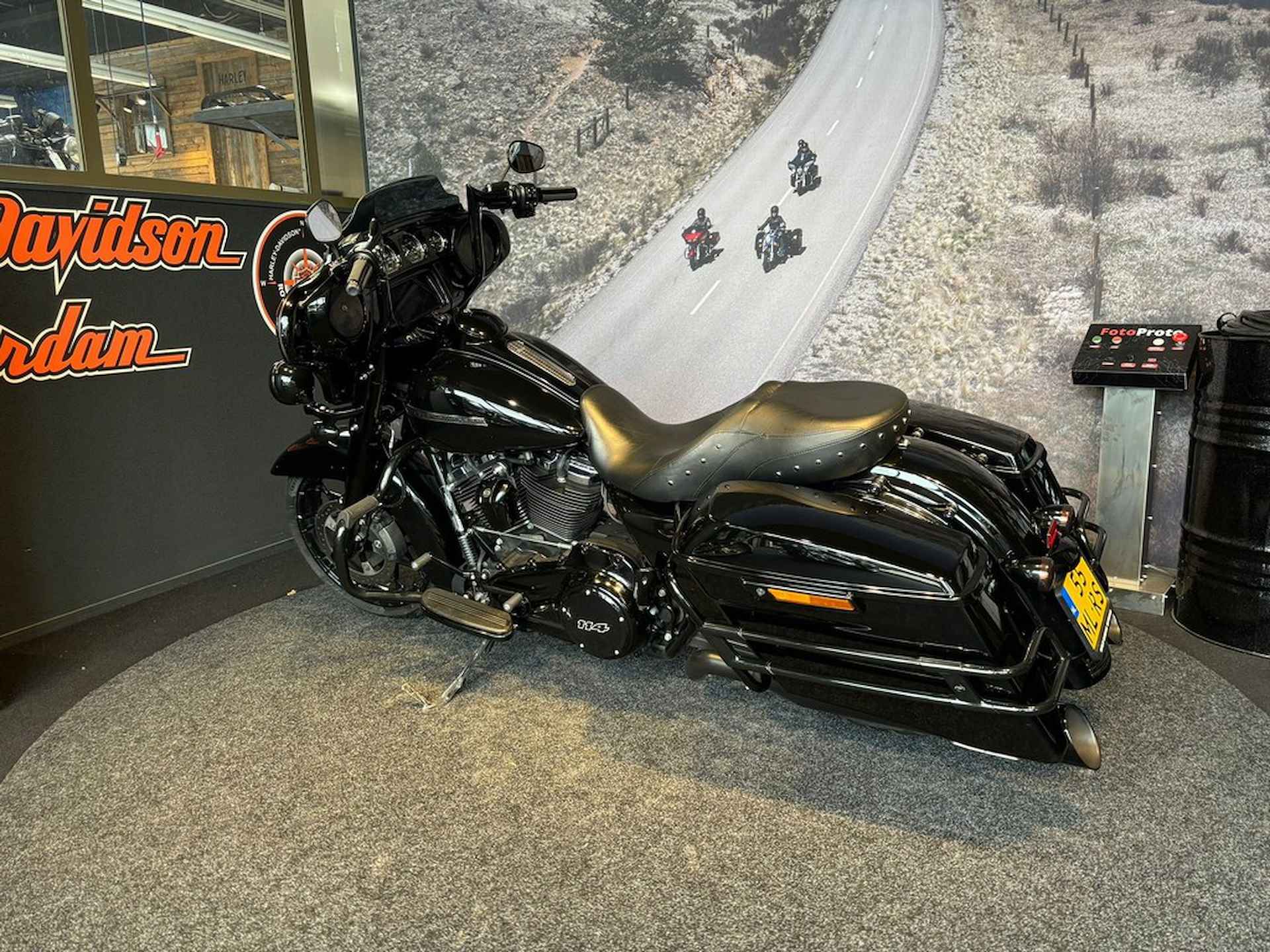 Harley-Davidson FLHXS STREET GLIDE SPECIAL - 9/10