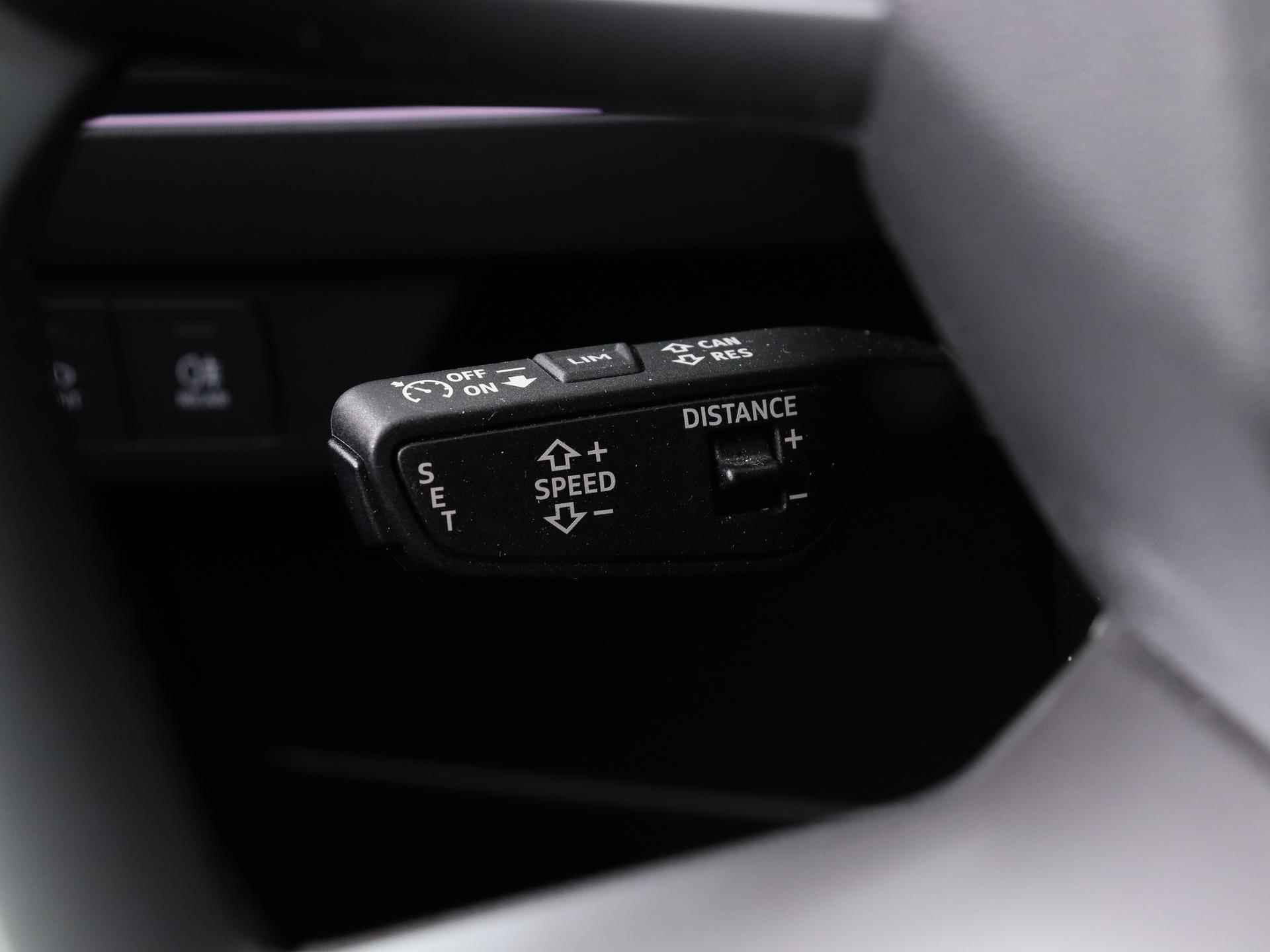 Audi Q4 Sportback e-tron 40 S edition 77 kWh | Automaat | LED  | Climate control| Lichtmetalen velgen |  Cruise control | Camera | Parkeersensoren | Elektrische Kofferklep | Getint glas | - 20/30