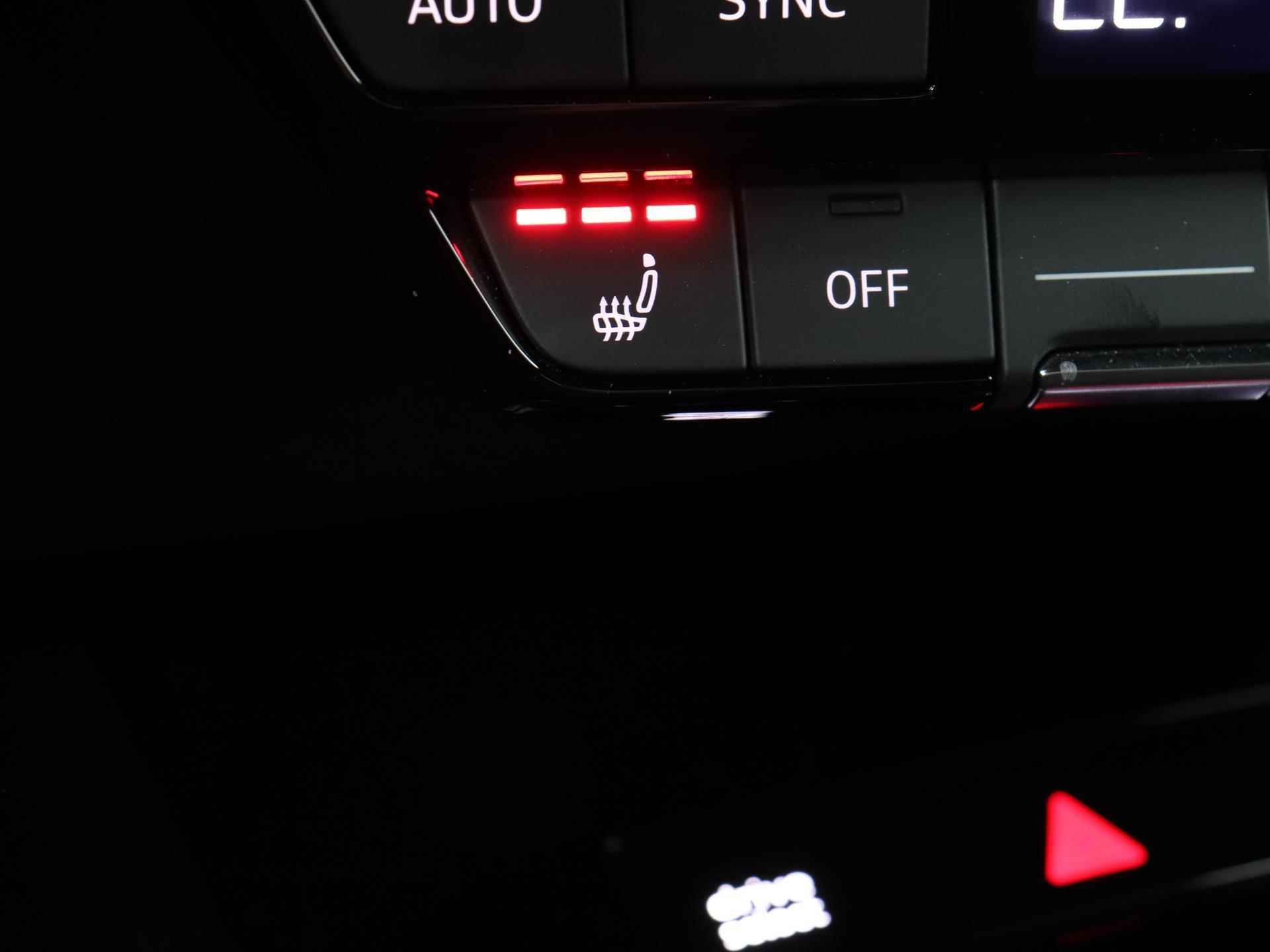 Audi Q4 Sportback e-tron 40 S edition 77 kWh | Automaat | LED  | Climate control| Lichtmetalen velgen |  Cruise control | Camera | Parkeersensoren | Elektrische Kofferklep | Getint glas | - 25/30