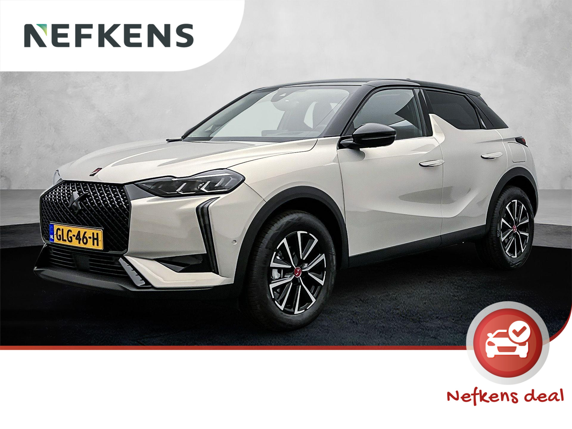 DS 3 SUV Performance Line 100 pk | Navigatie | Achteruitrijcamera | Parkeersensoren Voor en Achter | Alcantara Bekleding | Dodehoek Detectie | LED Koplampen | Climate Control | Cruise Control | 17" Lichtmetalen Velgen | Apple Carplay/Android Auto |