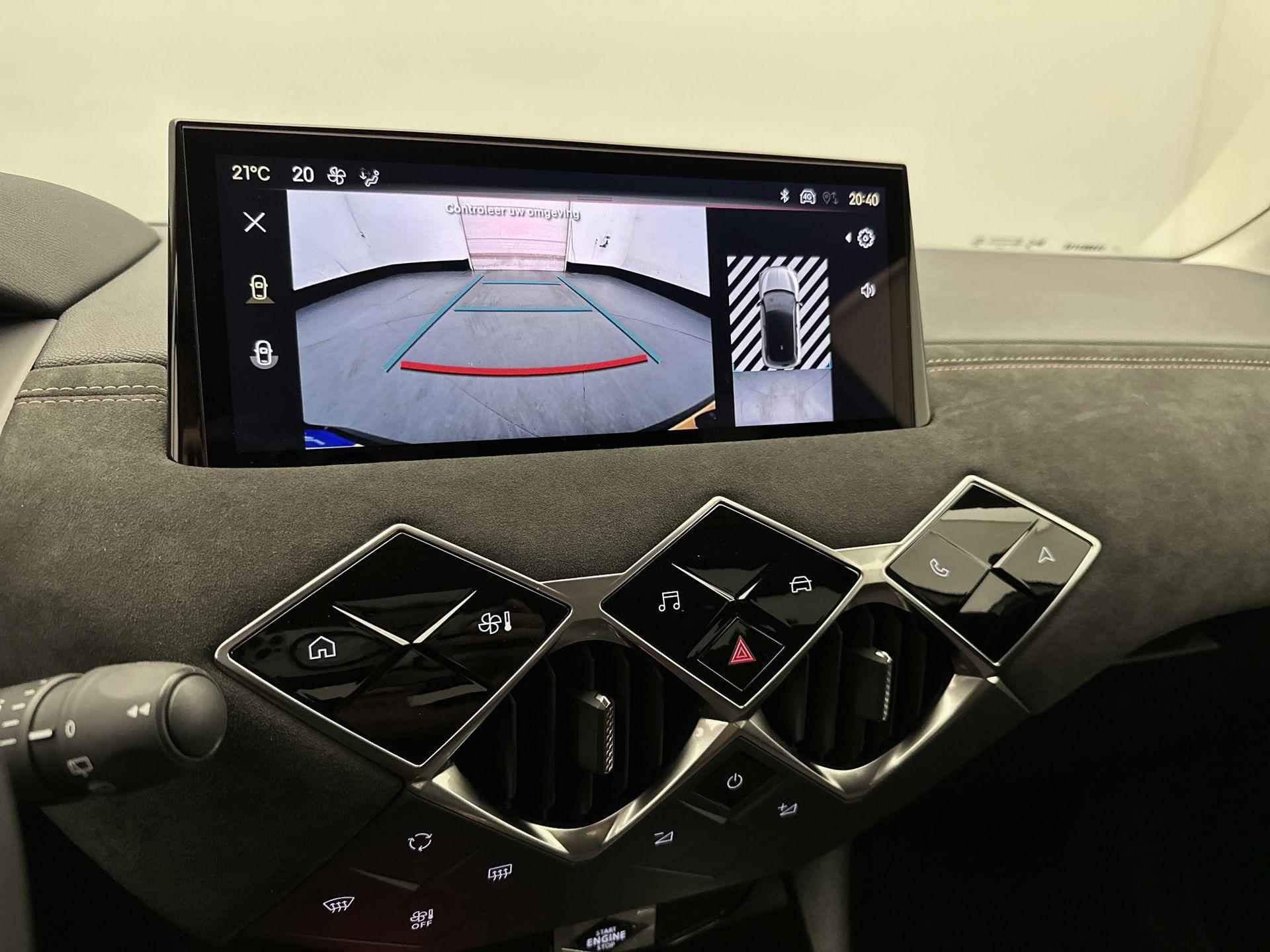 DS 3 SUV Performance Line 100 pk | Navigatie | Achteruitrijcamera | Parkeersensoren Voor en Achter | Alcantara Bekleding | Dodehoek Detectie | LED Koplampen | Climate Control | Cruise Control | 17" Lichtmetalen Velgen | Apple Carplay/Android Auto | - 28/31