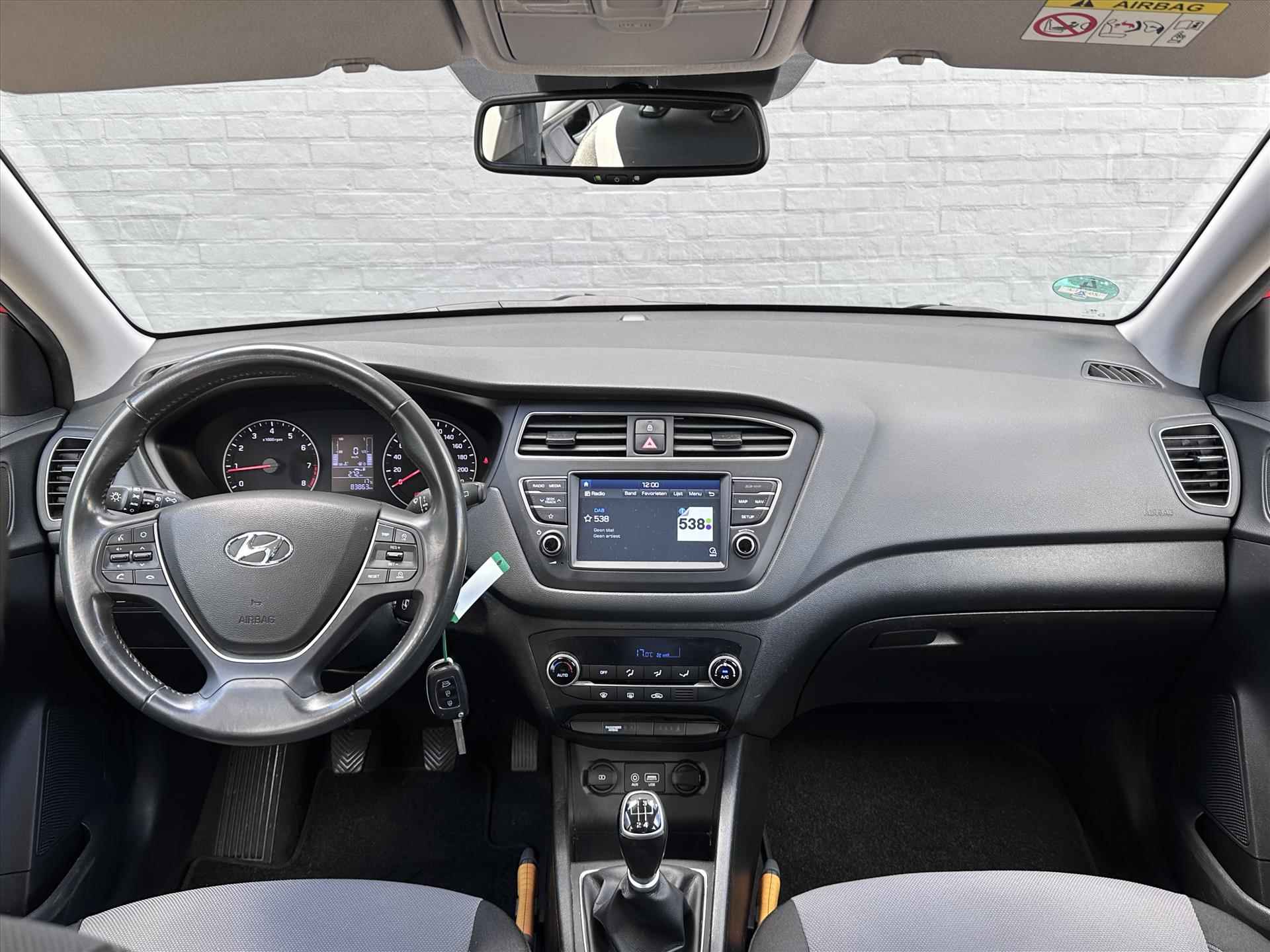 HYUNDAI I20 1.0 T-GDI Blue 100PK Comfort | Apple Carplay/Android Auto | Trekhaak | Climate Control | - 15/35