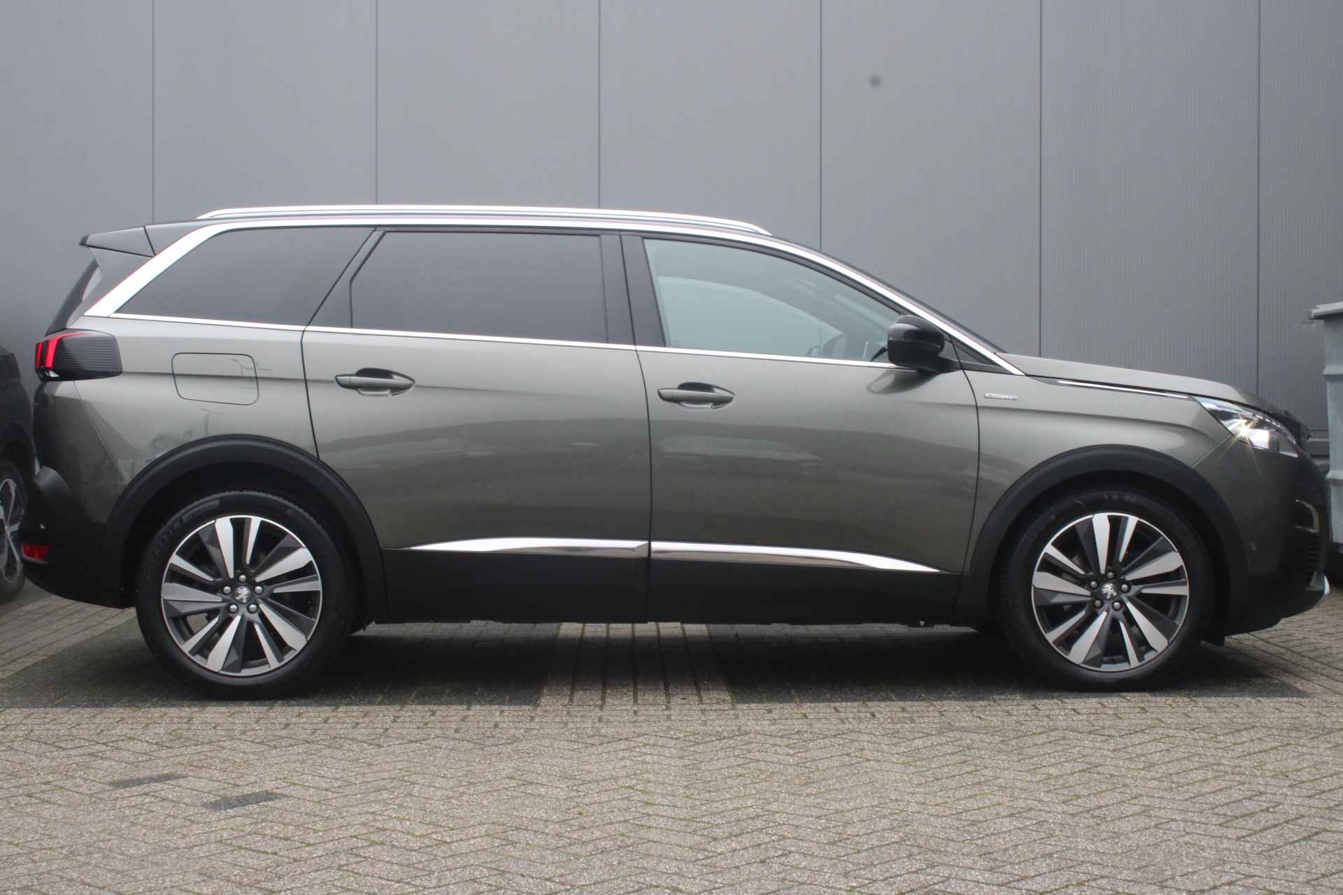 Peugeot 5008 1.2 Turbo 130-PK GT-Line 7-Persoons FULL LED | CAMERA | KEYLESS | SCHUIFKANTEL DAK | ELEKTRISCHE ACHTERKLEP | NAVI | DAB+ - 7/40