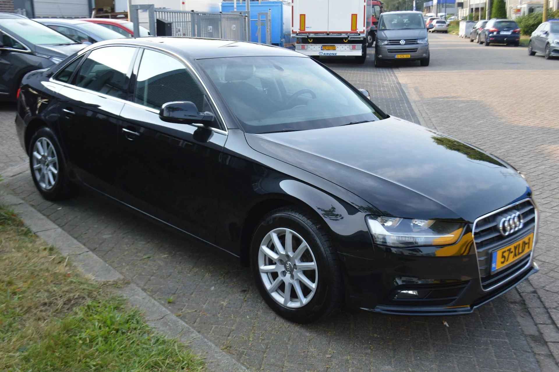 Audi A4 Limousine 1.8 TFSI PrLine Bussines. NL-auto, Garantie - 9/32