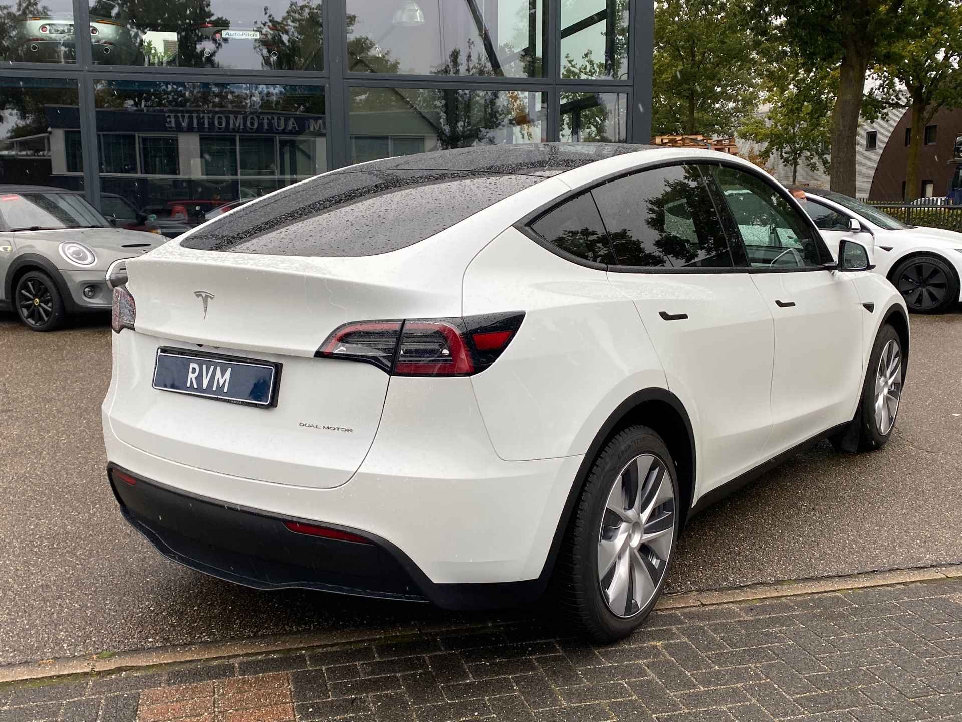 Tesla Model Y Long Range AWD 75 kWh | AUTOPILOT | LEDER | FAB GARANTIE T/M JULI 2027!!! - 5/30