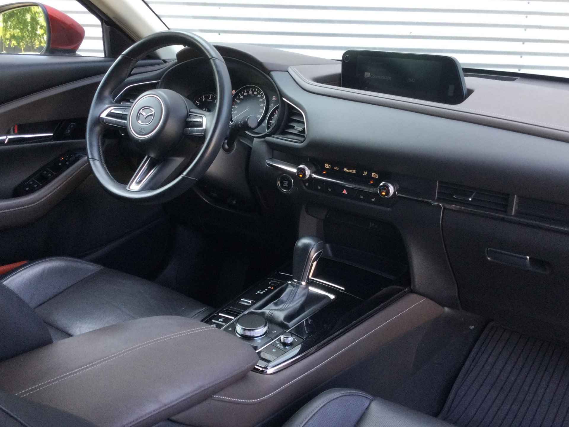 Mazda CX-30 2.0 SkyActiv-X Luxury + I-Activesense | Trekhaak | Leder | 360 Camera | - 8/29