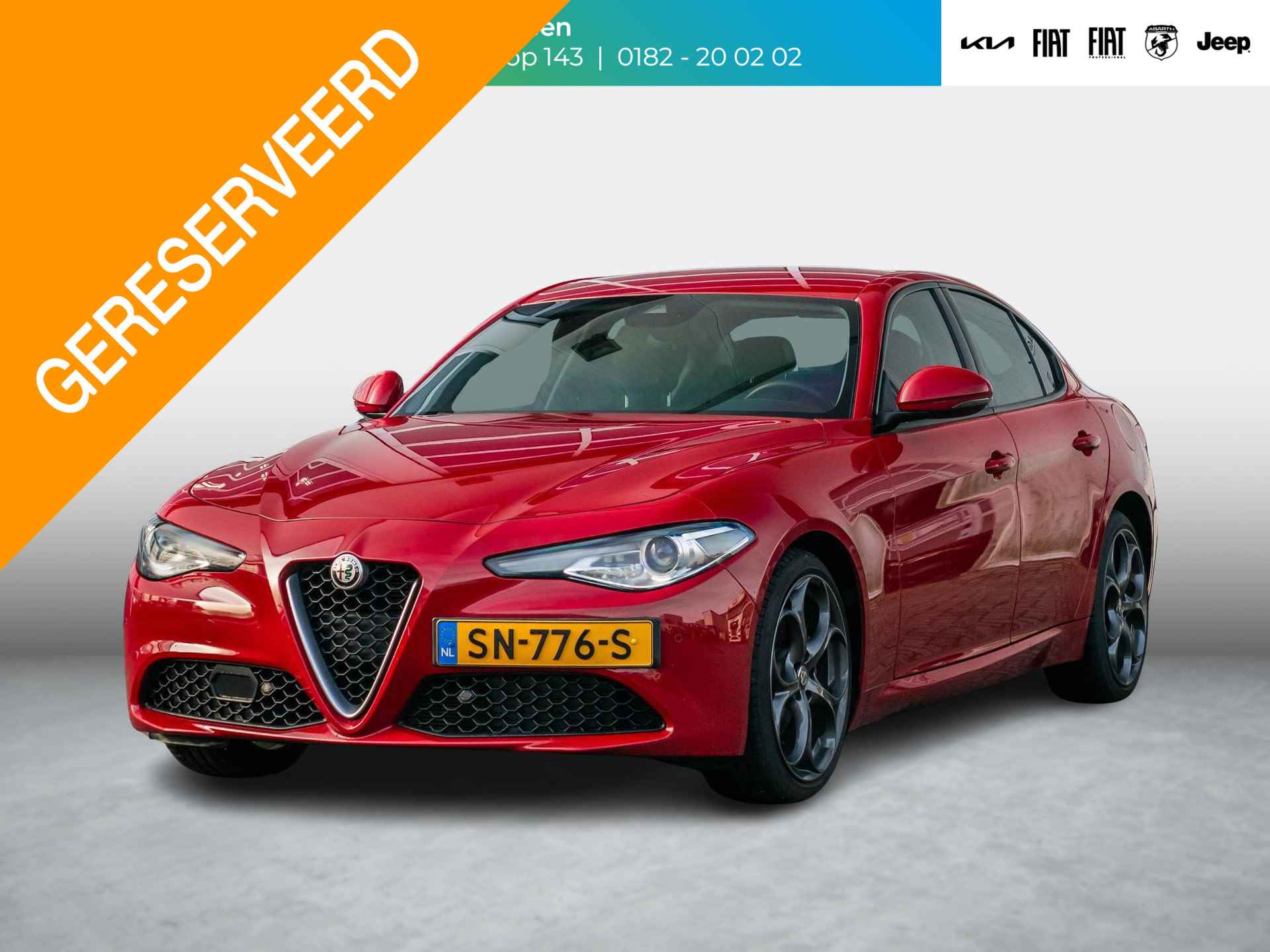 Alfa Romeo Giulia 2.0T Super | Leder | Xenon | 19"| Apple Carplay | Camera | PDC | Stoel&Stuur Verwarming | Rosso Alfa