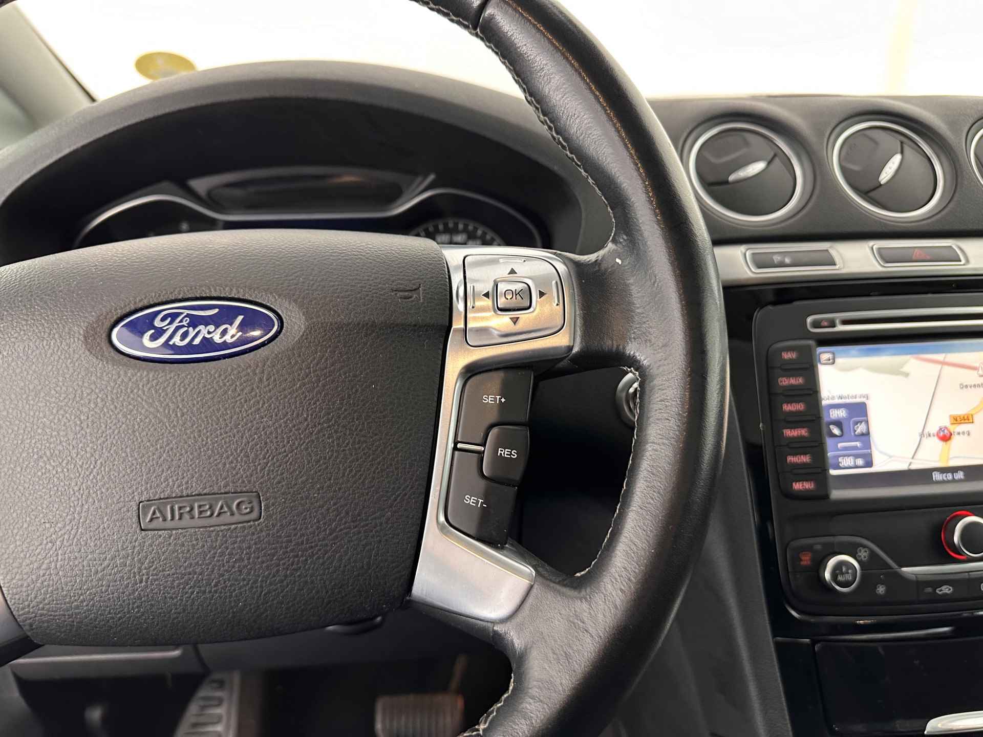 Ford S-Max 2.0 TDCi Lease Platinum Aut. *PANO | XENON | 1/2-LEATHER | COMFORT-SEATS | KEYLESS | NAVI-FULLMAP | ECC | PDC | CRUISE | TOWBAR | 17''ALU* - 17/26