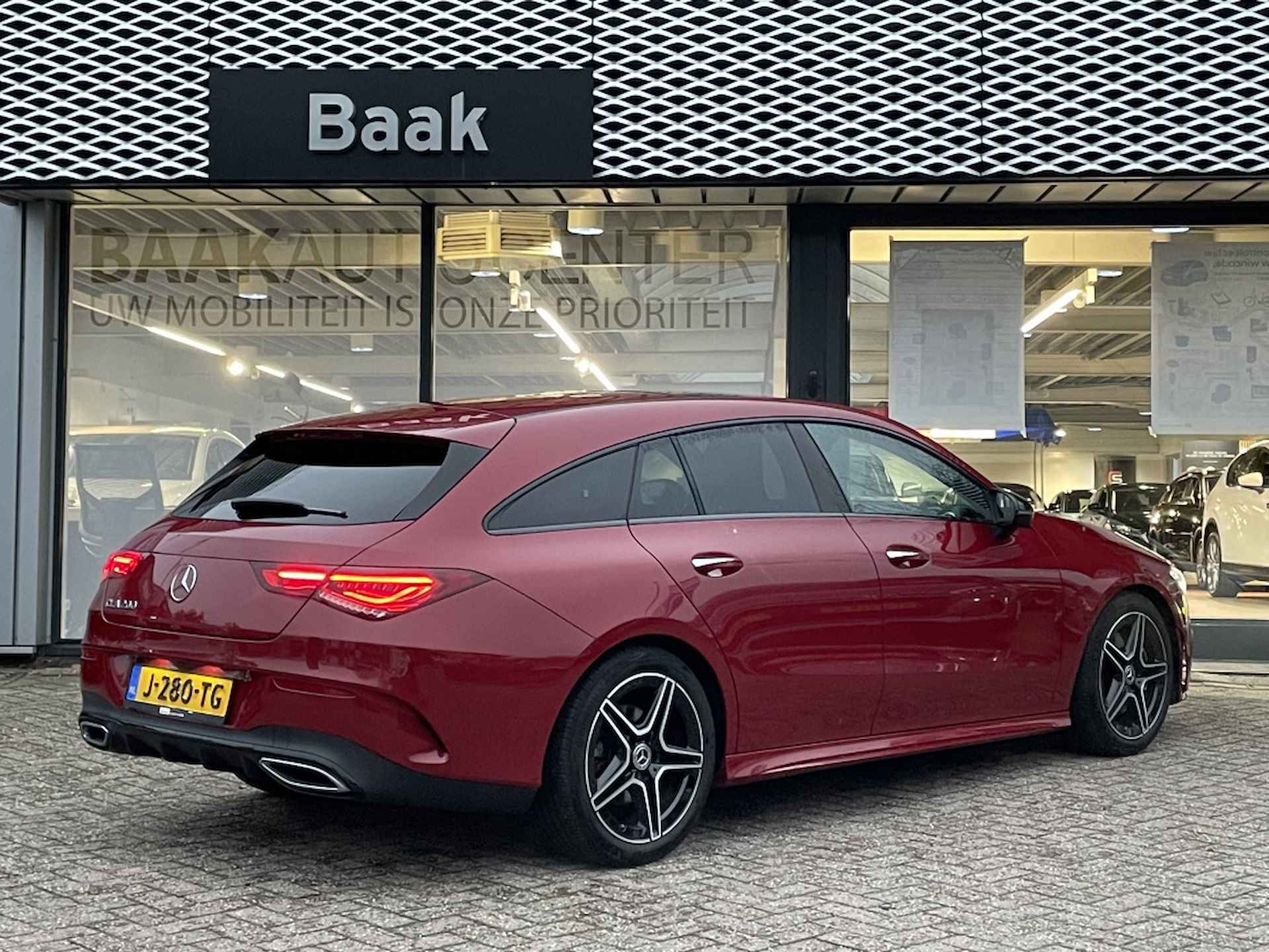 Mercedes-benz CLA-klasse Shooting Brake 200 Business Solution AMG | Pano | Camera - 5/36