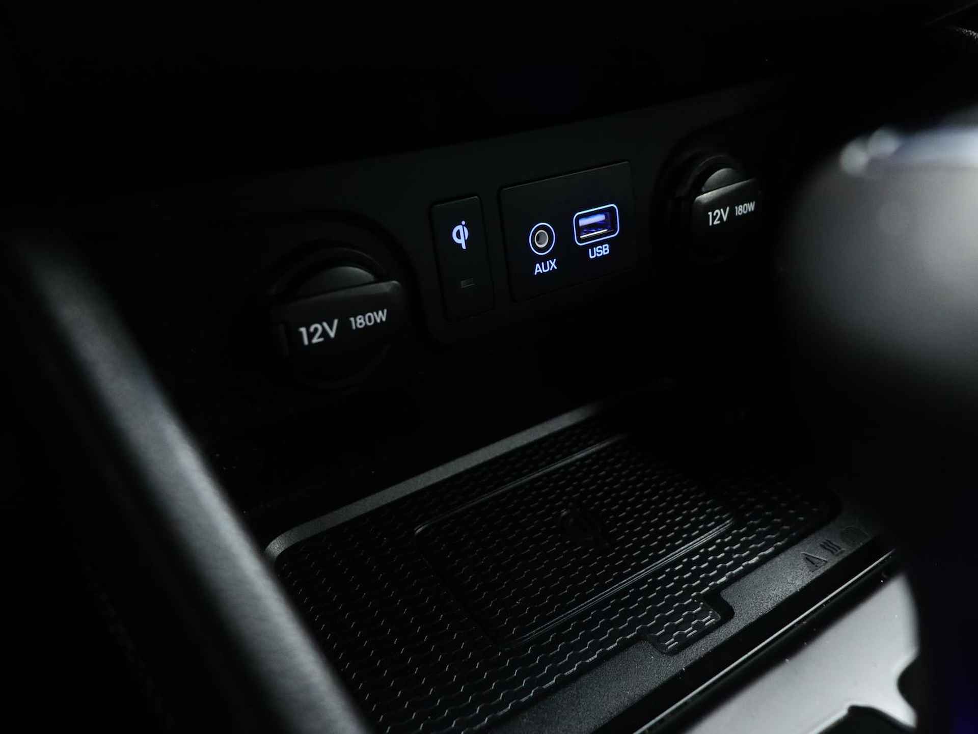 Hyundai Tucson 1.6 T-GDI Comfort Automaat | Rijklaarprijs! | Navigatie | Lederen stoelen elekt. verstelbaar | Achteruitrijcamera | Stoelverwarming | Inclusief 36 maanden garantie | - 34/39