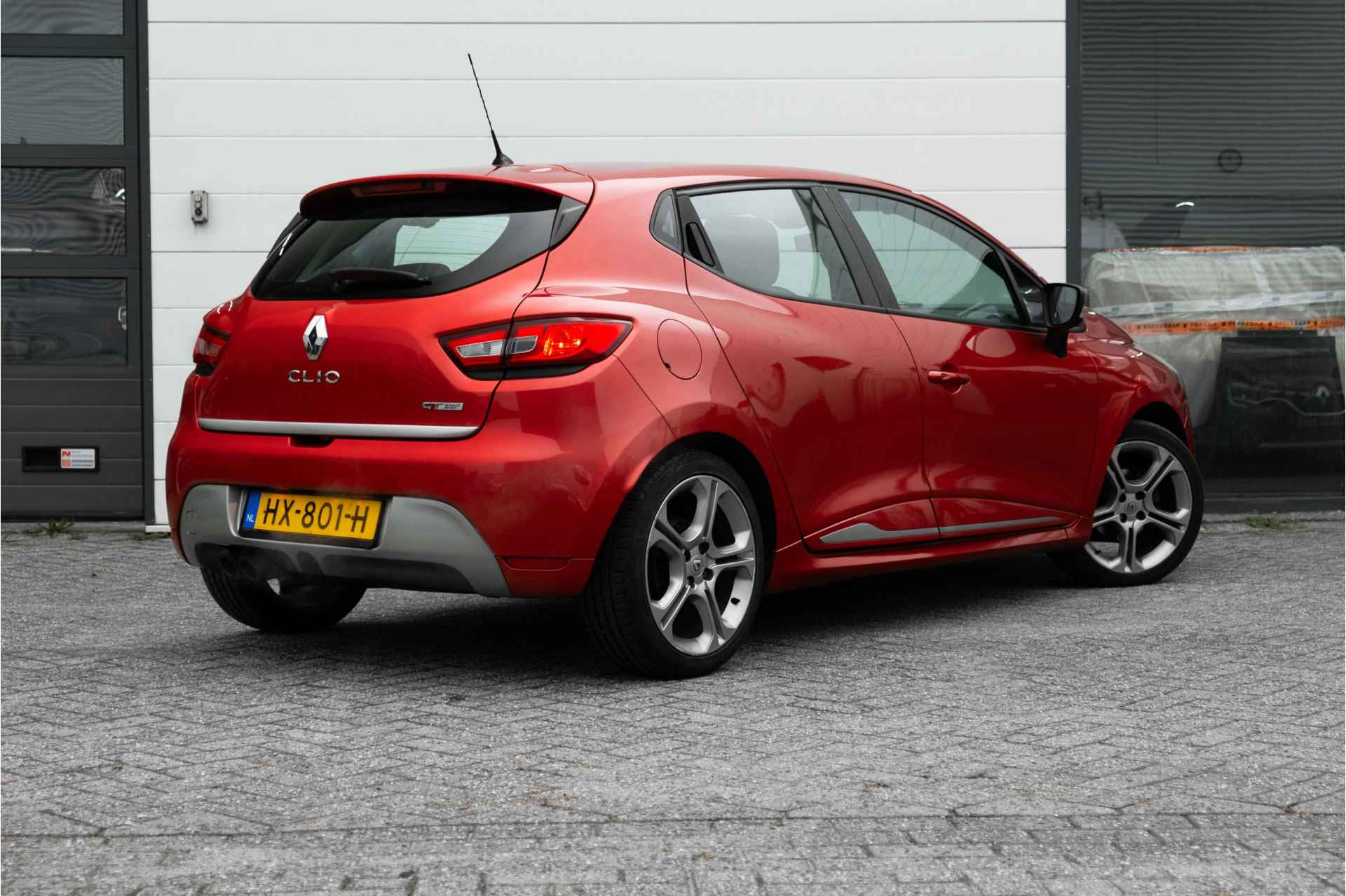 Renault Clio 1.2 GT 120 PK | Automaat | Camera achter | RS Line knop | | incl. Bovag rijklaarpakket met 12 maanden garantie | - 2/52