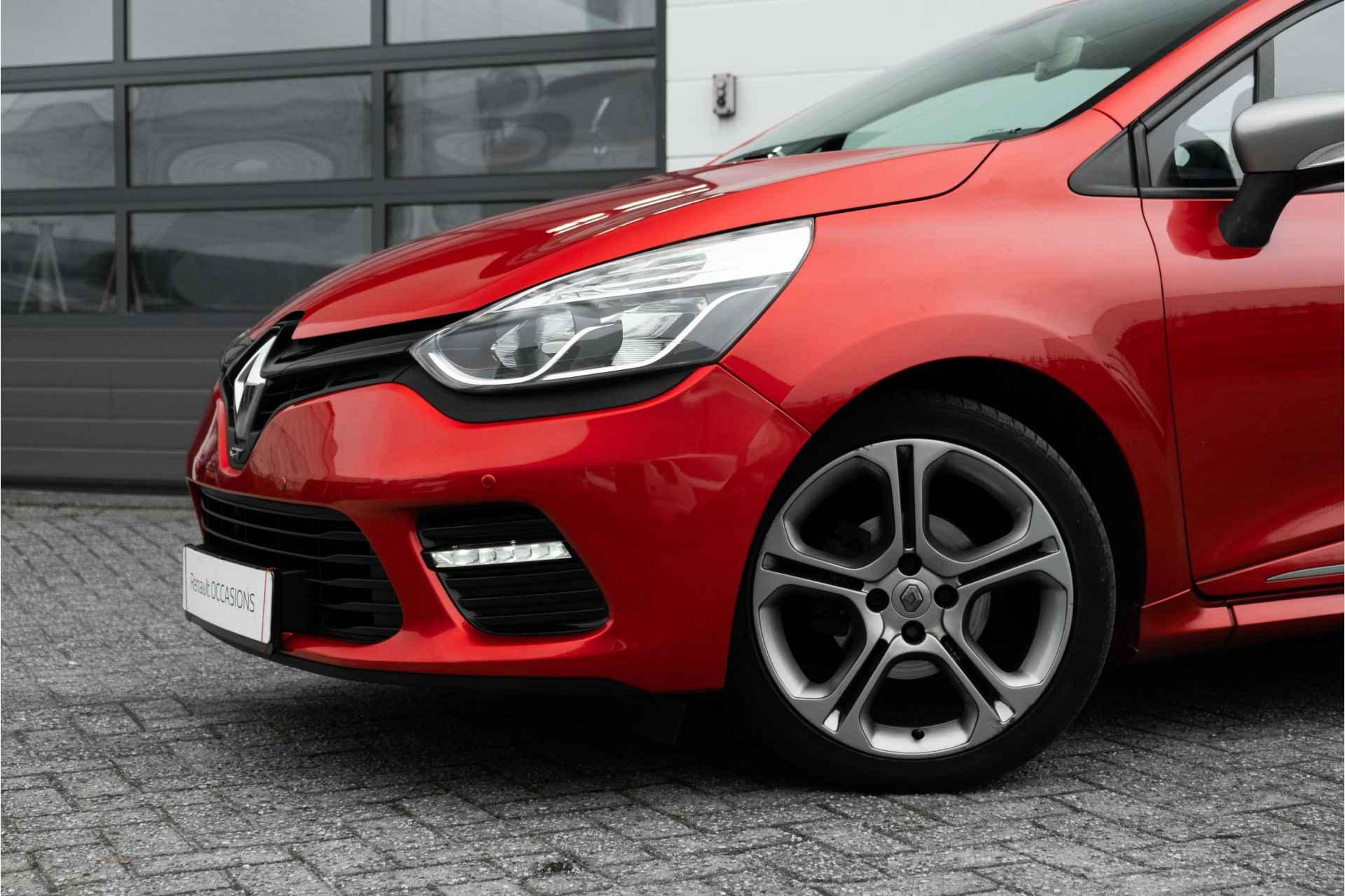 Renault Clio 1.2 GT 120 PK | Automaat | Camera achter | RS Line knop | | incl. Bovag rijklaarpakket met 12 maanden garantie | - 6/52