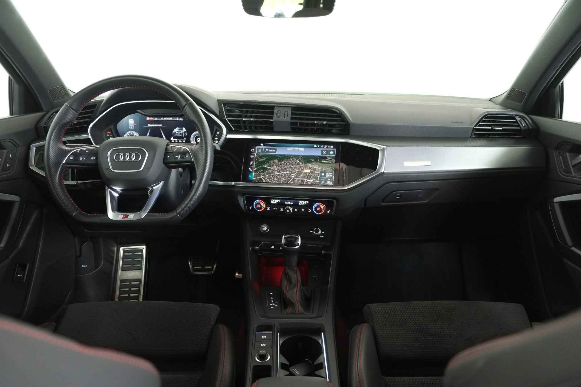 Audi Q3 40 TFSI quattro S Line Opendak / LED / Leder / Carplay / DAB+ - 32/34