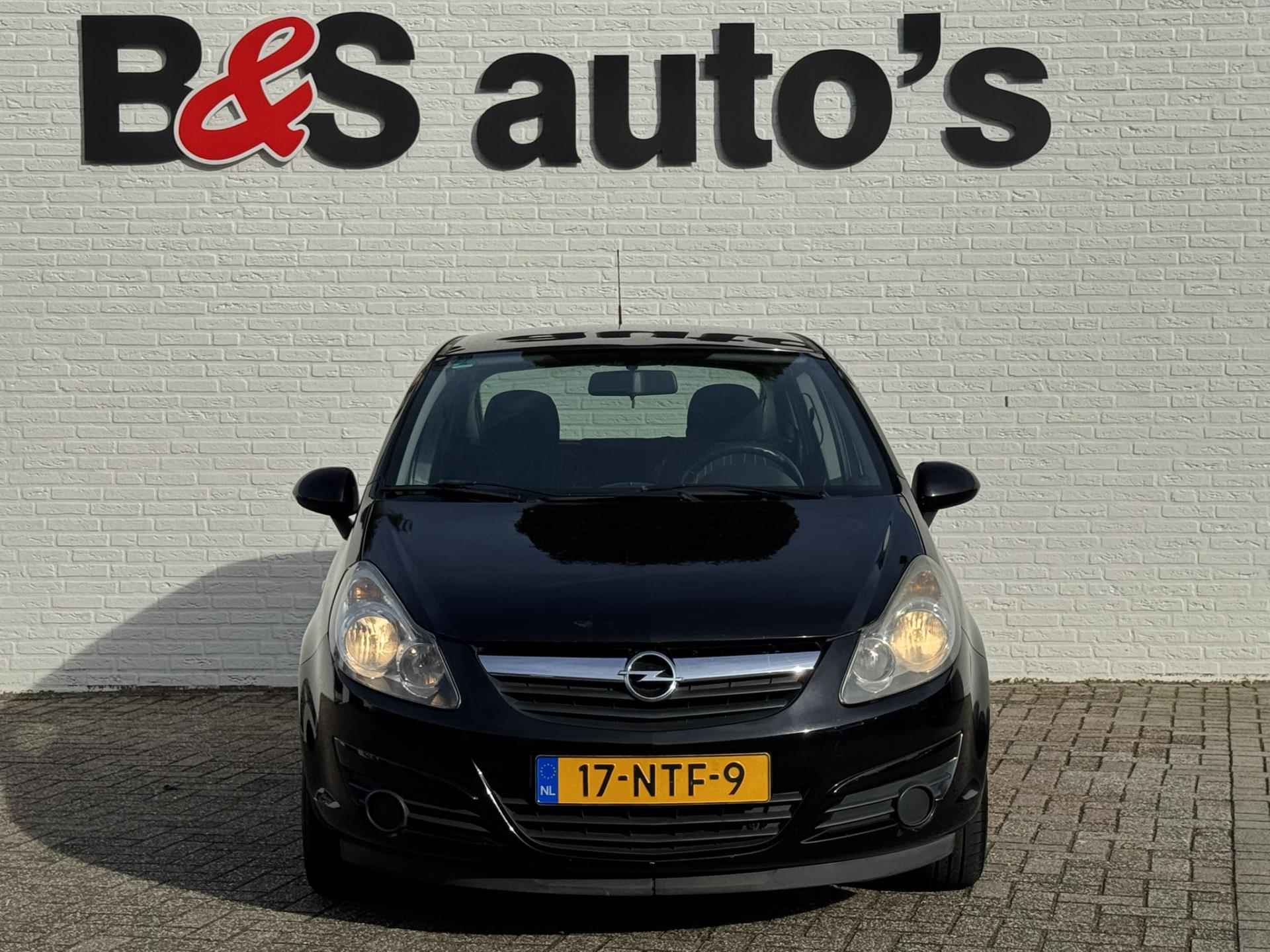 Opel Corsa 1.3 CDTi EcoFlex S/S '111' Edition Cruise control Parrot carkit CV met afstandsbediening - 35/40