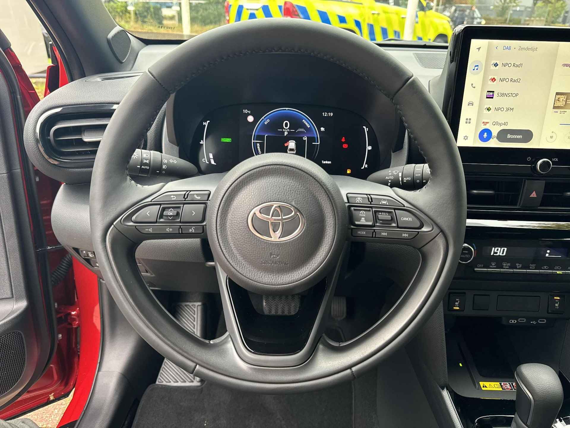 Toyota Yaris Cross 1.5 Hybrid 130 First Edition Comfort Pack - 17/37