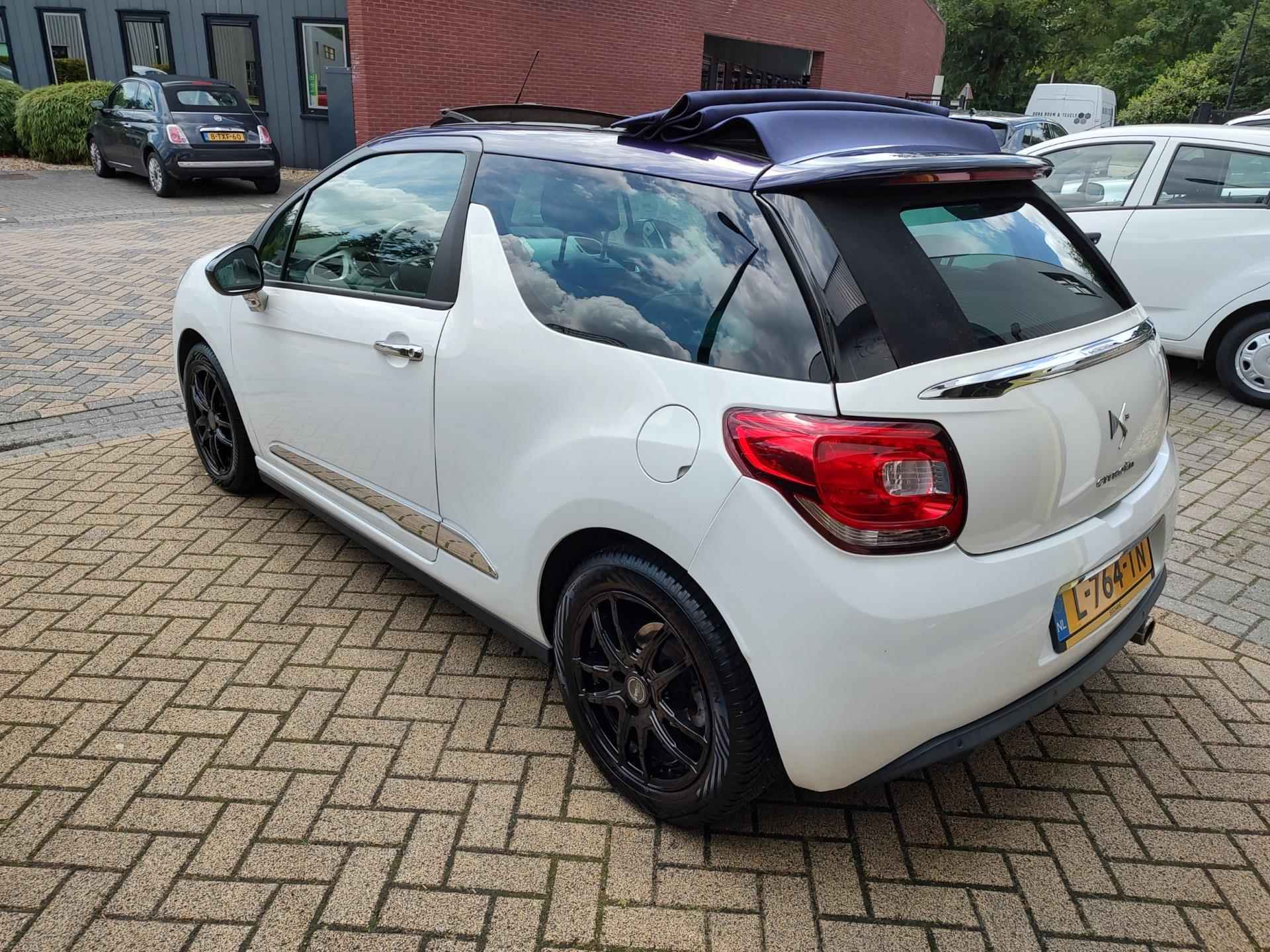 Citroen DS3 Cabrio 1.6 VTi So Chic Cabrio Vol-Automaat Leder Navi - 7/22