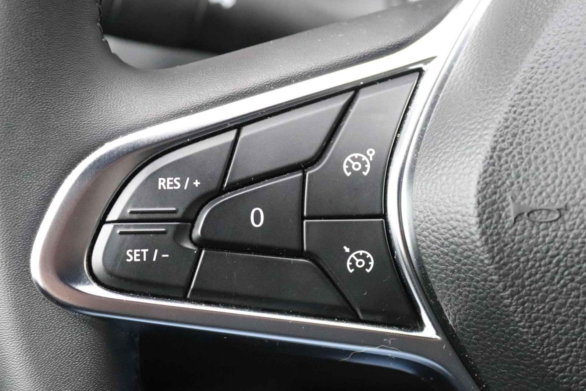 Renault Captur 1.6 E-Tech Hybrid 145 SL Rive Gauche | Navigatie 9,3" | Apple Carplay | Climate Control | LED koplampen | Camera | Parkeersensoren | LMV 18" | Two-Tone | - 23/34