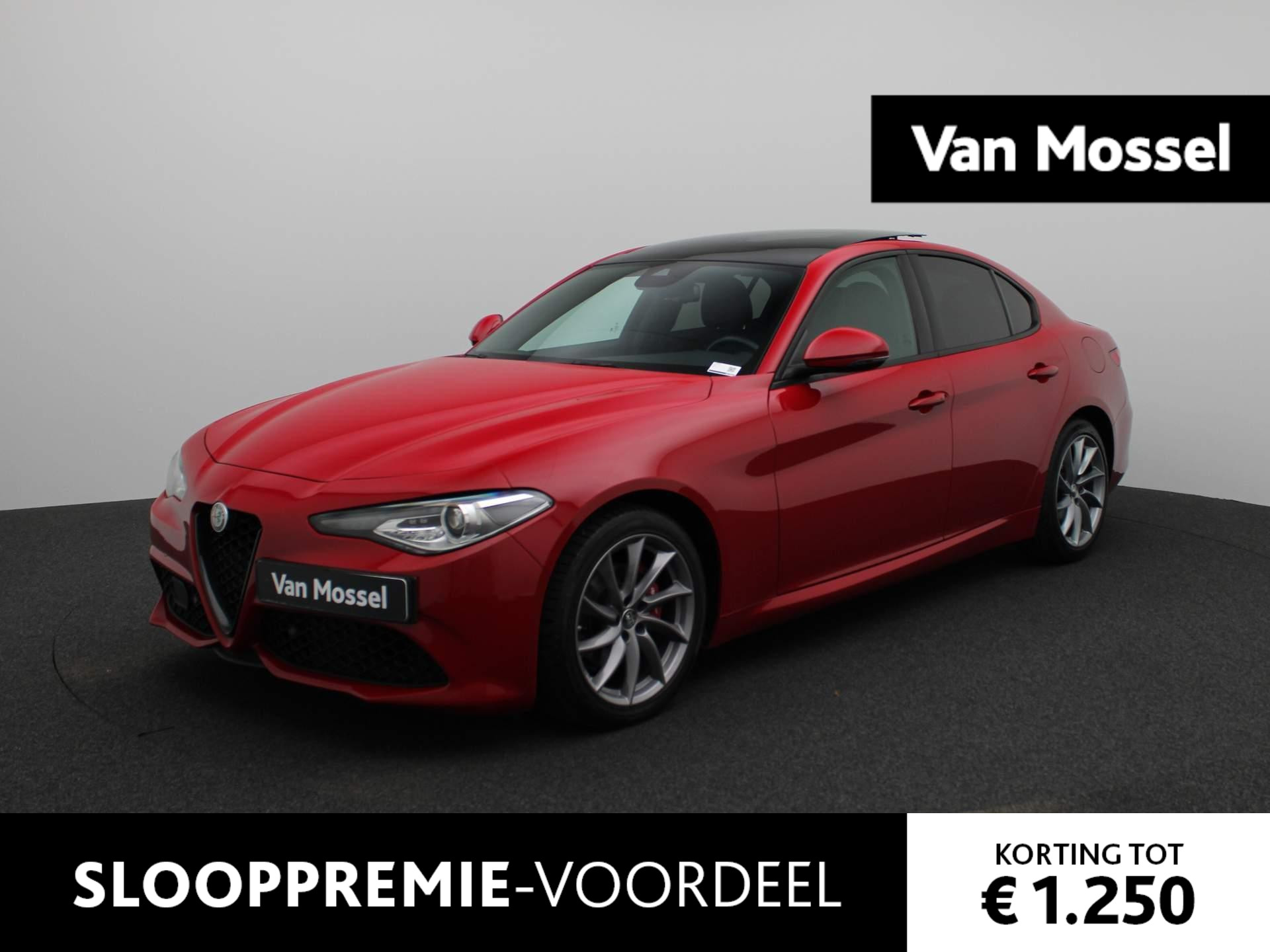 Alfa Romeo Giulia 2.0T Sprint | Lederen Bekleding | Schuifdak | Stoelverwarming | Memory | Camera |