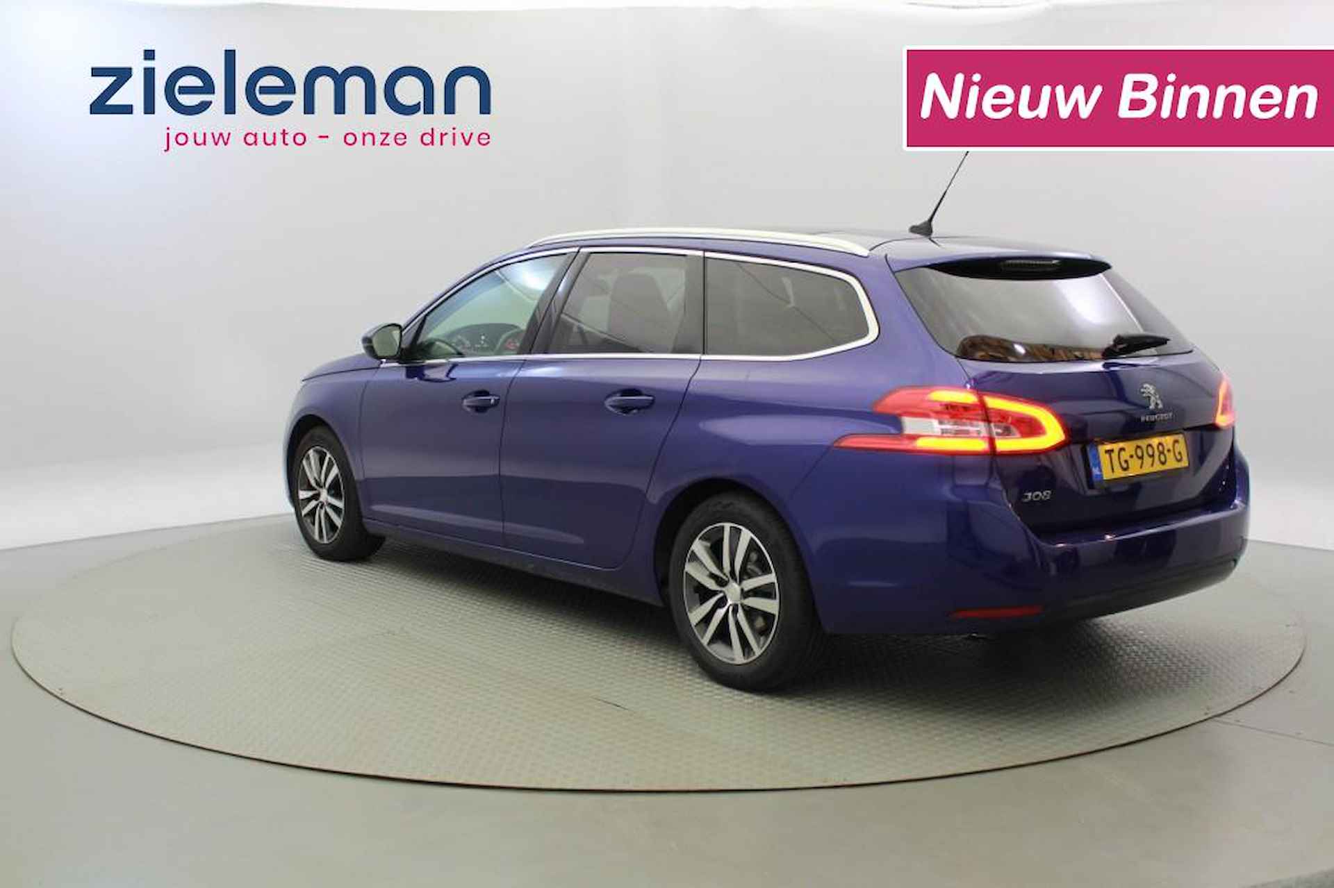 PEUGEOT 308 SW 1.2 PureTech Premium - Panorama, Leer, Camera - 3/31