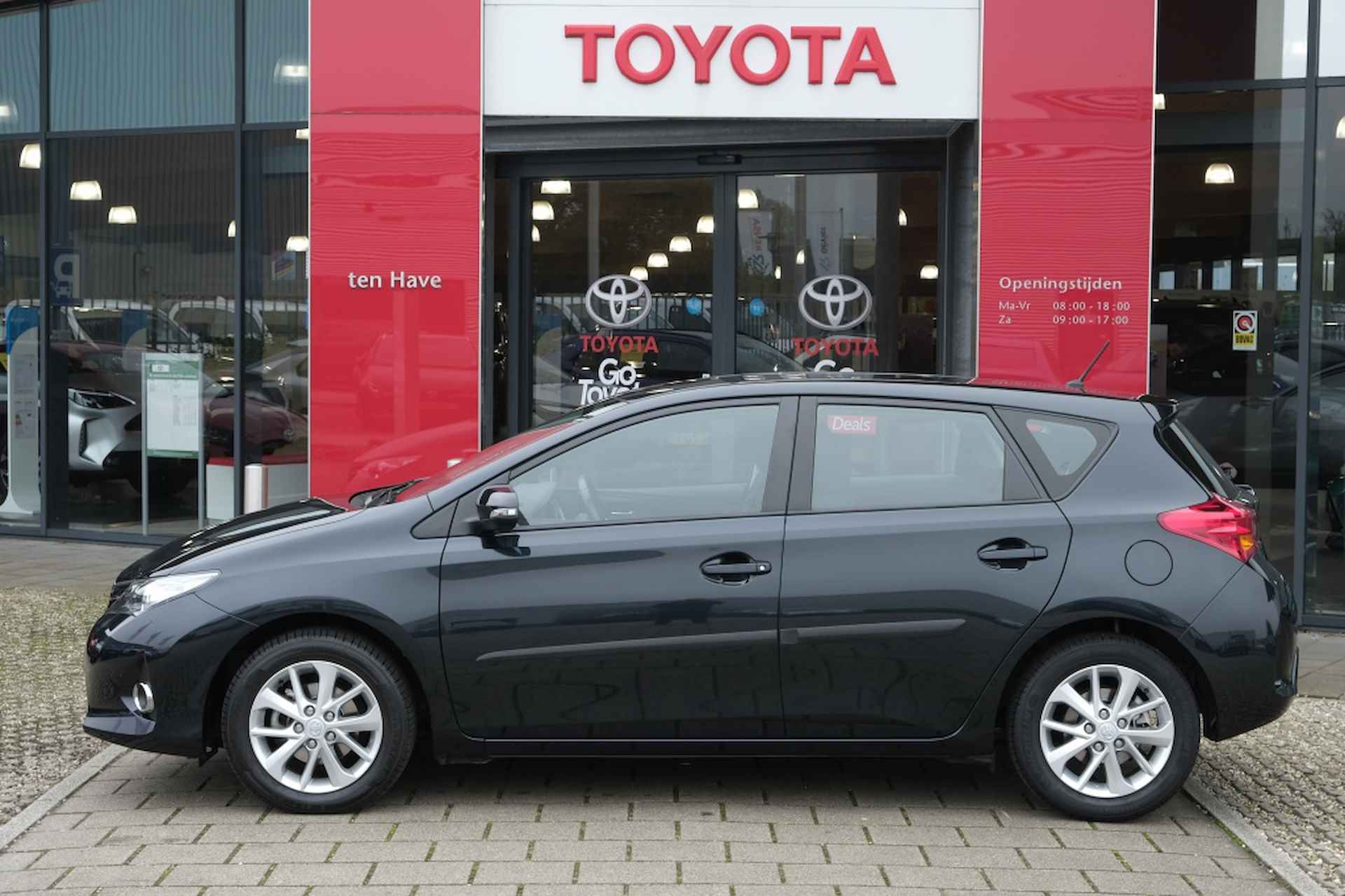 Toyota Auris 5-deurs 1.6 VVT-i 132PK NOW | Airco | Trekhaak | Trekgewicht 130 - 8/38