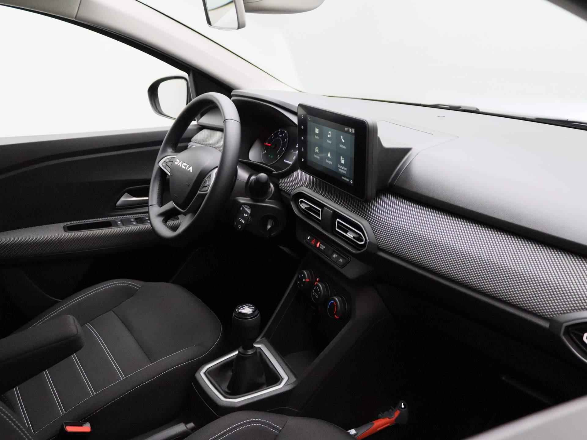 Dacia Sandero 1.0 TCe Expression 90pk | Navigatie | Apple Carplay & Android Auto | Parkeersensoren achter | Airco - 27/32