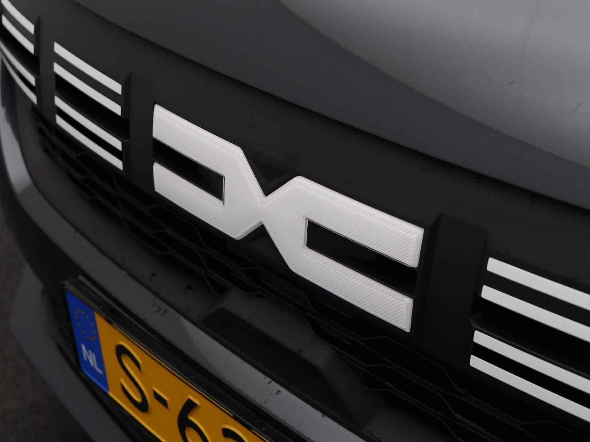 Dacia Sandero 1.0 TCe Expression 90pk | Navigatie | Apple Carplay & Android Auto | Parkeersensoren achter | Airco - 30/32
