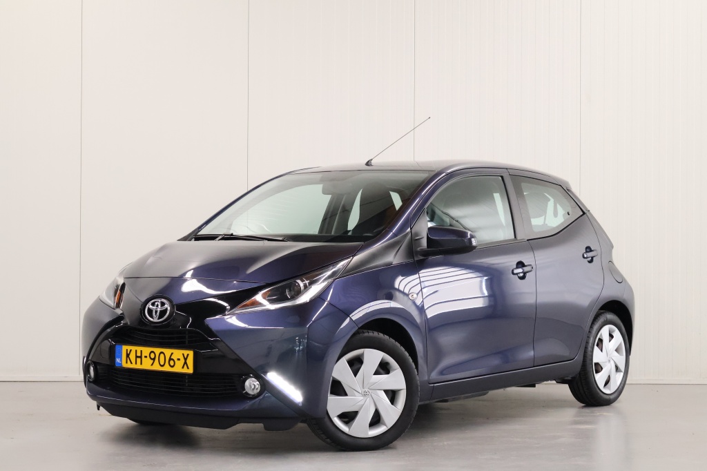 Toyota Aygo 1.0 VVT-i x-play