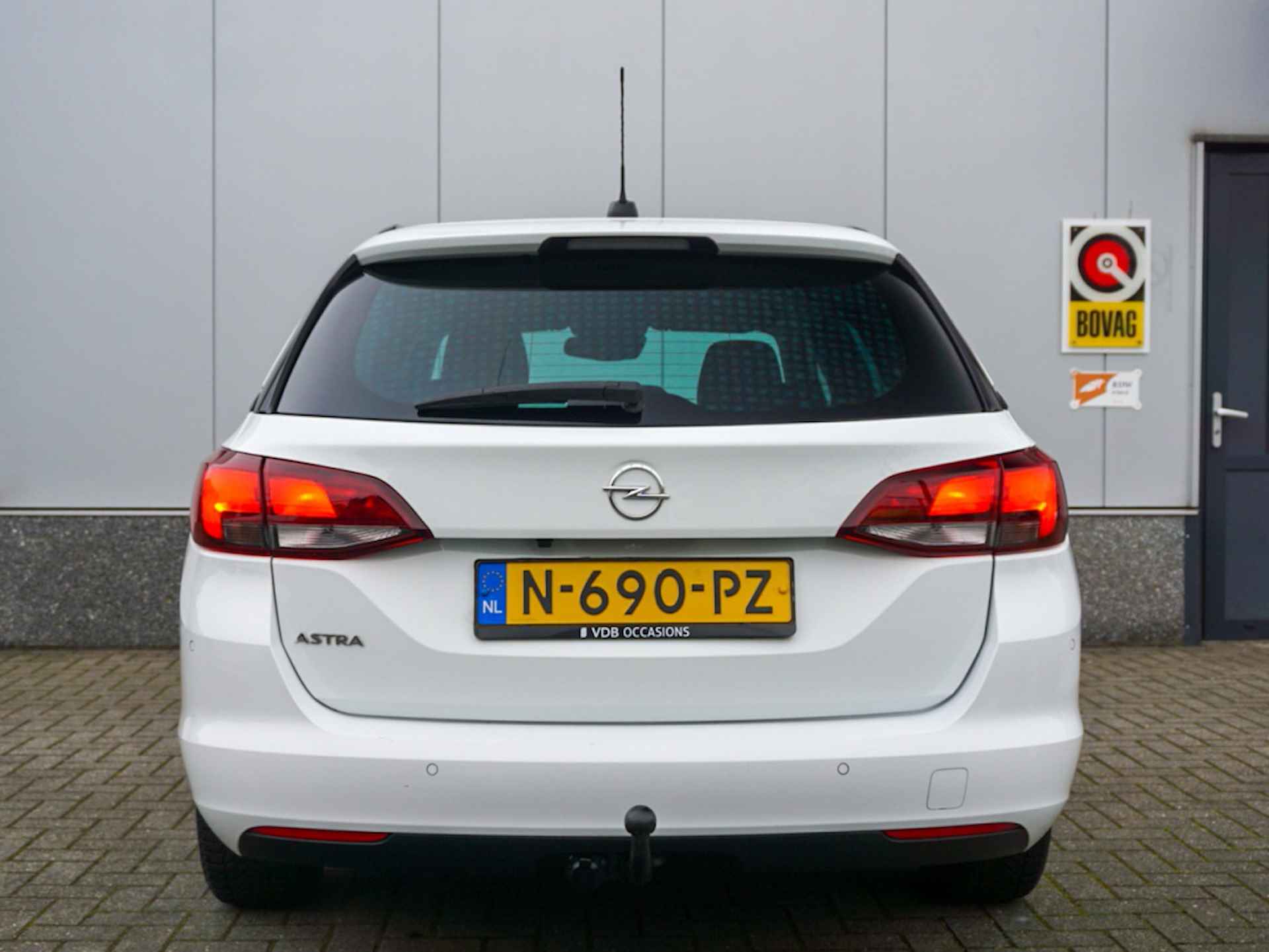 Opel Astra Sports Tourer 1.2 Design & Tech Trekhaak | Camera | CarPlay | NAP - 6/27