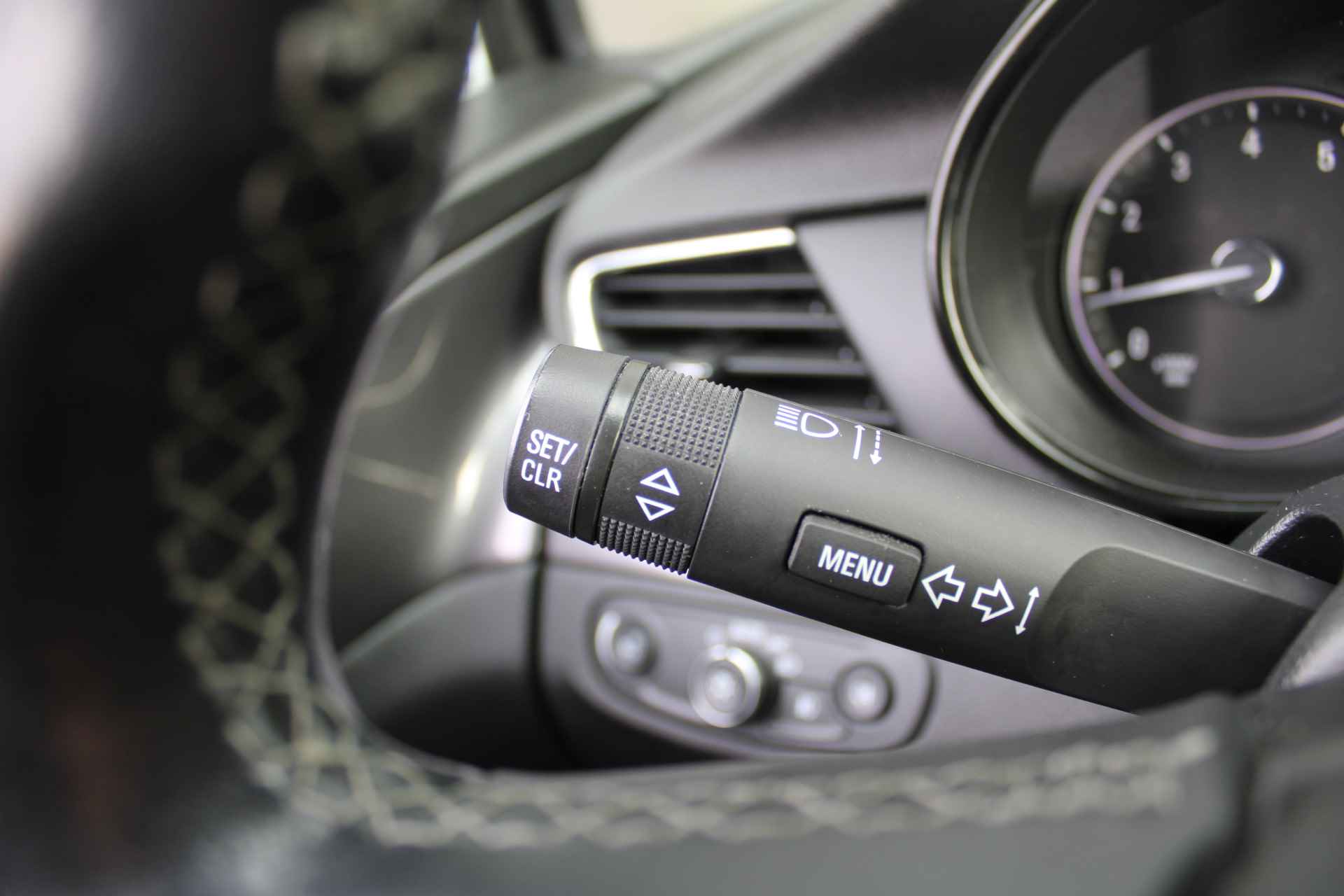 Opel Mokka X 1.4 Turbo Innovation | Airco | Navi | 18" LM | Camera | - 11/37