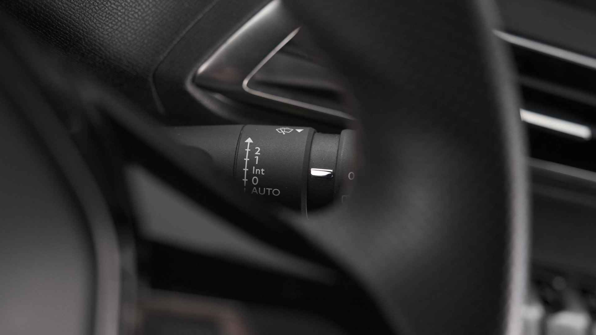 Peugeot 3008 PureTech 130 GT-Line | Dodehoekdetectie | Apple Carplay | Stoelverwarming | Parkeersensoren - 26/72