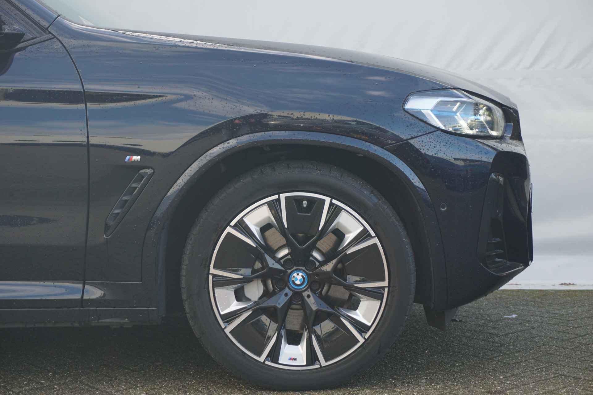 BMW iX3 High Executive 80 kWh Harman Kardon / Trekhaak / Laserlight / Comfort Acces / Head-Up / Stoel- Stuurverwarming - 6/28