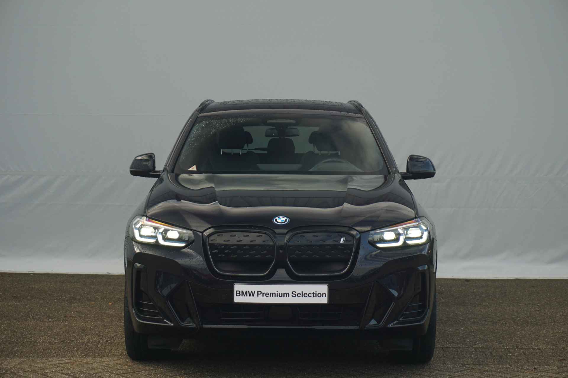 BMW iX3 High Executive 80 kWh Harman Kardon / Trekhaak / Laserlight / Comfort Acces / Head-Up / Stoel- Stuurverwarming - 3/28