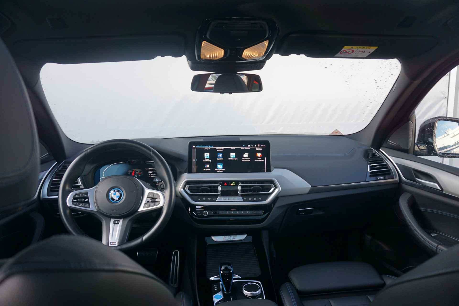 BMW iX3 High Executive 80 kWh Harman Kardon / Trekhaak / Laserlight / Comfort Acces / Head-Up / Stoel- Stuurverwarming - 10/28