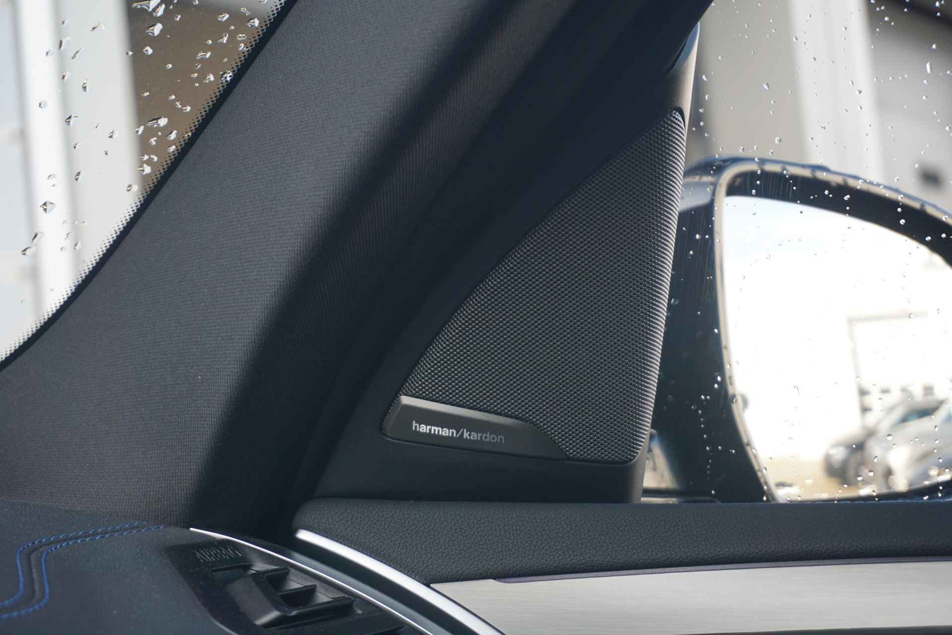 BMW iX3 High Executive 80 kWh Harman Kardon / Trekhaak / Laserlight / Comfort Acces / Head-Up / Stoel- Stuurverwarming - 24/28