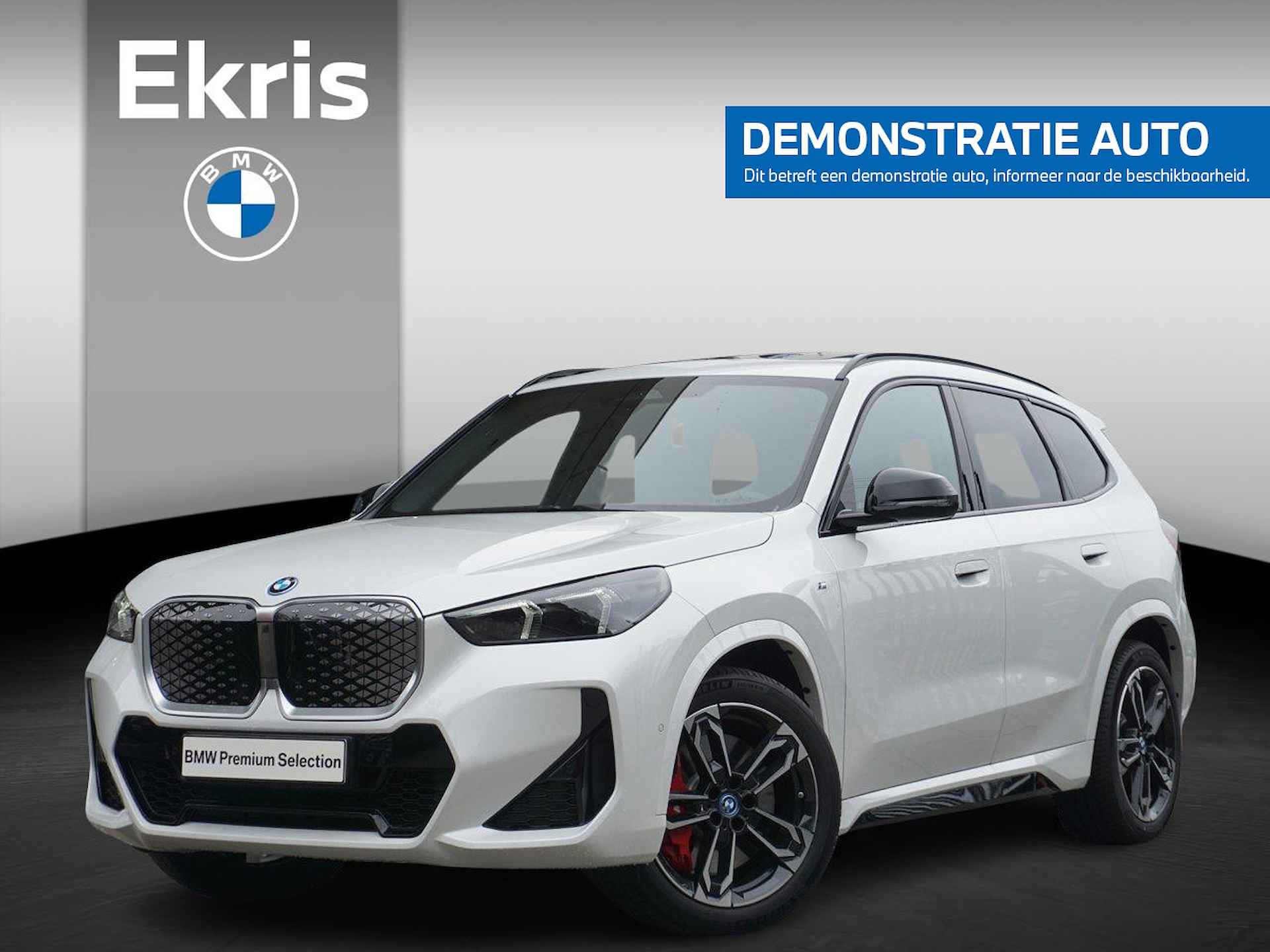 BMW iX1 eDrive20 M-Sport | Premium Pack | Panoramadak | Comfort access | 19 inch LMV - 1/34