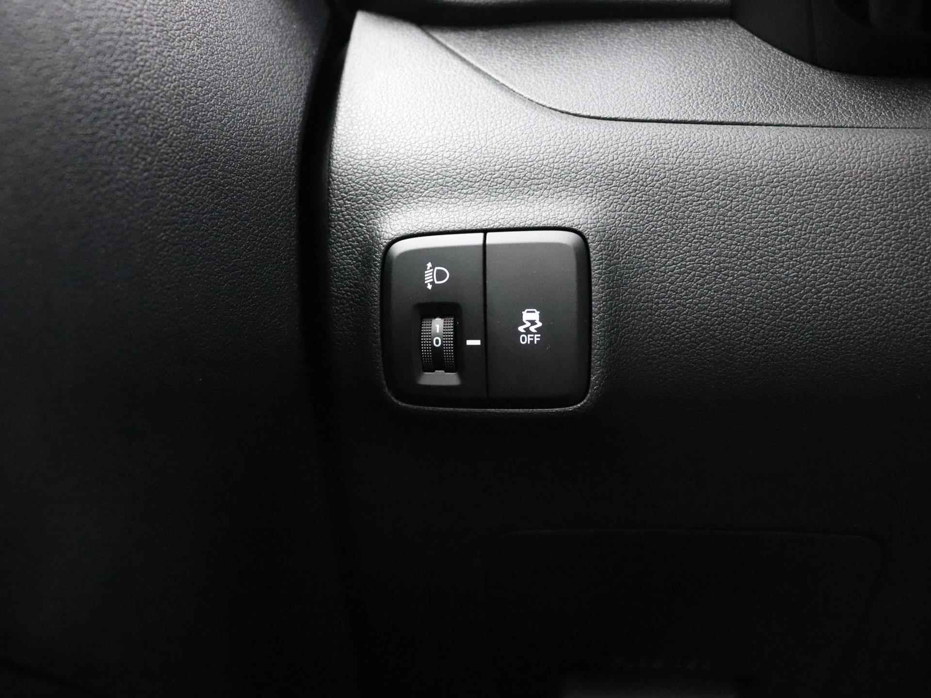 Hyundai i10 1.0 Comfort Smart | Incl. €1000,- Smart Bonus! | In bestelling | Navigatie | Camera | Apple Carplay | Cruise control | Airco | - 12/28