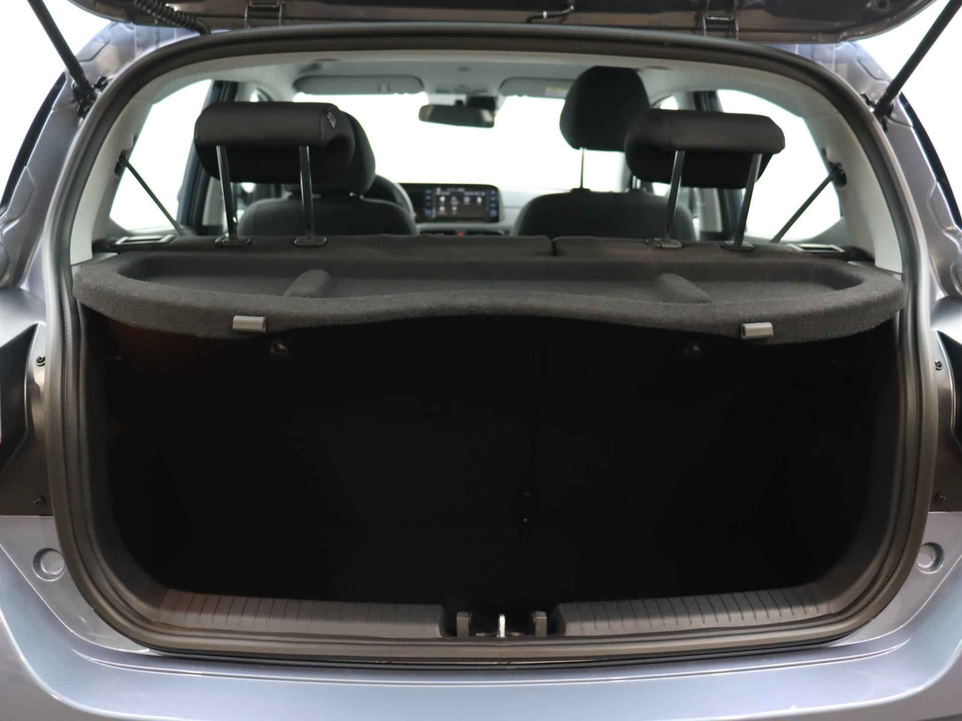 Hyundai i10 1.0 Comfort Smart | Incl. €1000,- Smart Bonus! | In bestelling | Navigatie | Camera | Apple Carplay | Cruise control | Airco | - 25/28