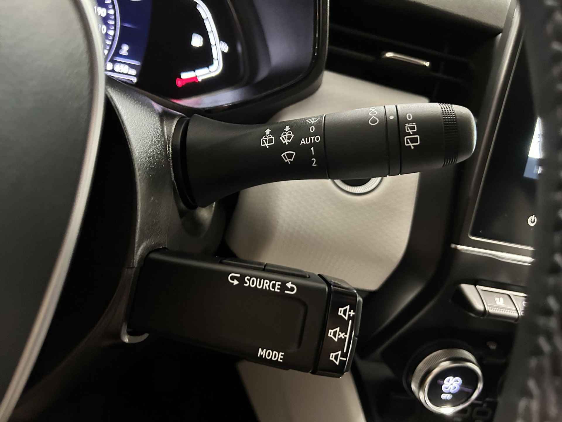 Renault Clio 1.0 TCe 90 Techno Navi|Stoel en Stuurverwarming|Parkeersensoren|Camera| Apple Carplay Android Auto - 20/45