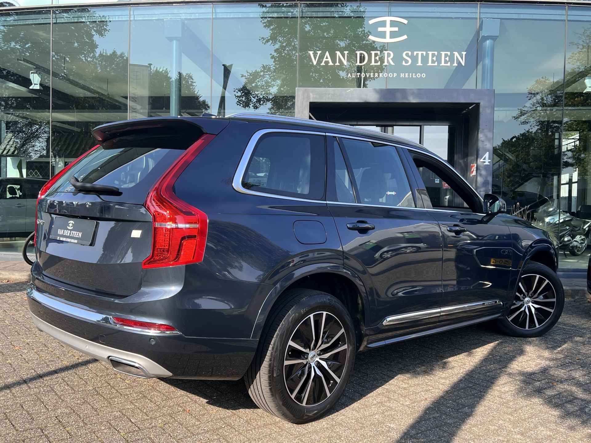 Volvo XC90 2.0 T8 Recharge AWD Business Pro Apple Carplay | Achteruitrijcamera | Dealer Onderhouden - 2/28