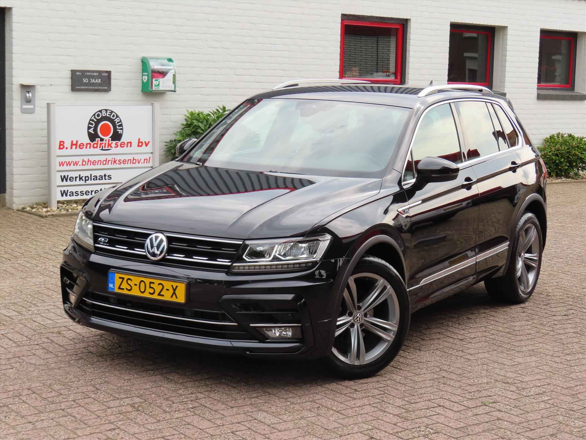 Volkswagen Tiguan 1.5 TSI 130pk Comfortline Business R-line/ Apple Carplay/ Led koplampen/ Climatronic/ PDC V+A/ Elektrische achterklep/ 1 Eigenaar/ Origineel NL/ NAP - 43/46