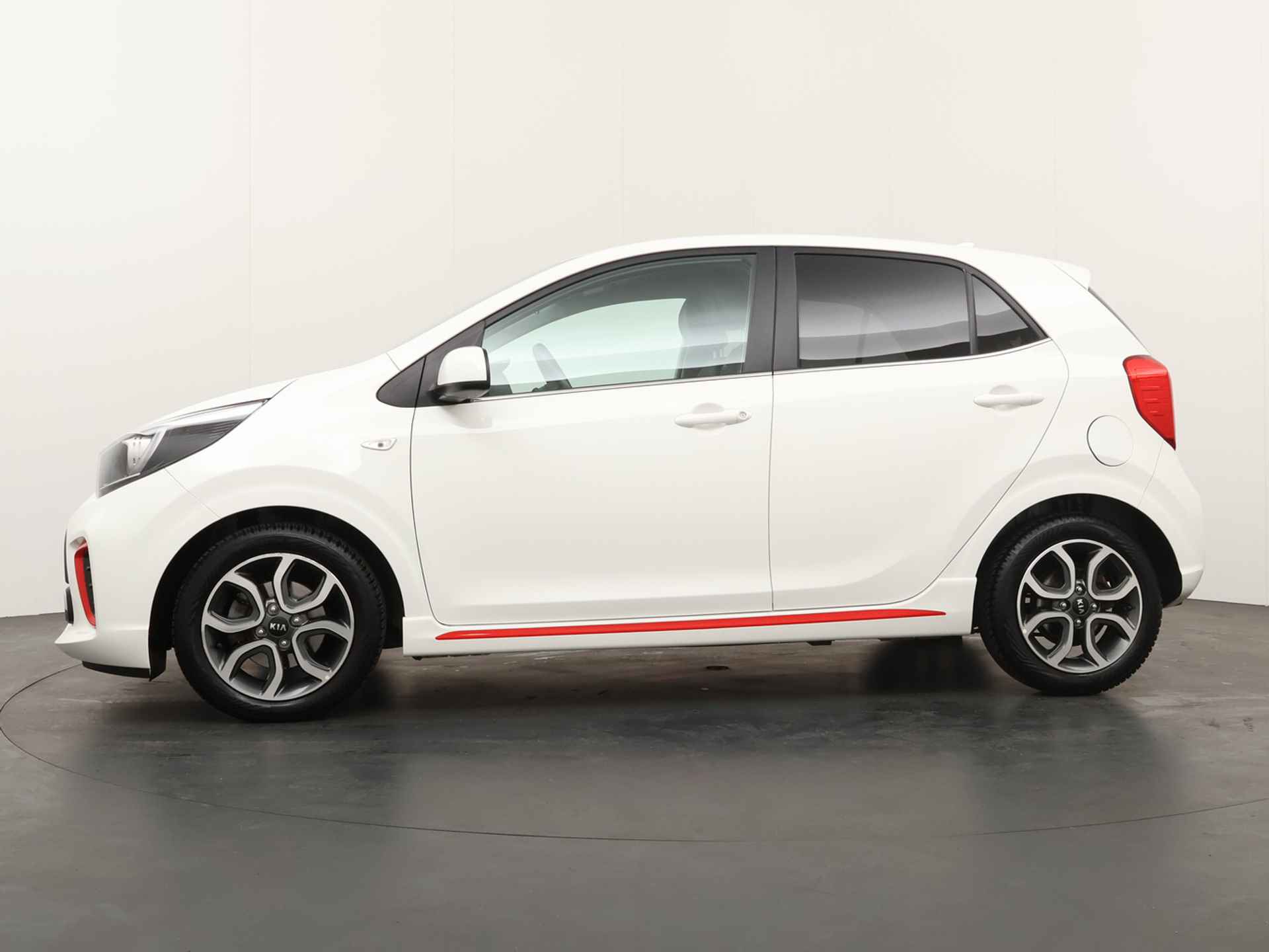 Kia Picanto 1.0 MPi GT-Line Edition - Apple CarPlay / Android Auto - Navigatie - Cruise Control - Airco - Fabrieksgarantie tot 08-2027 - 4/47