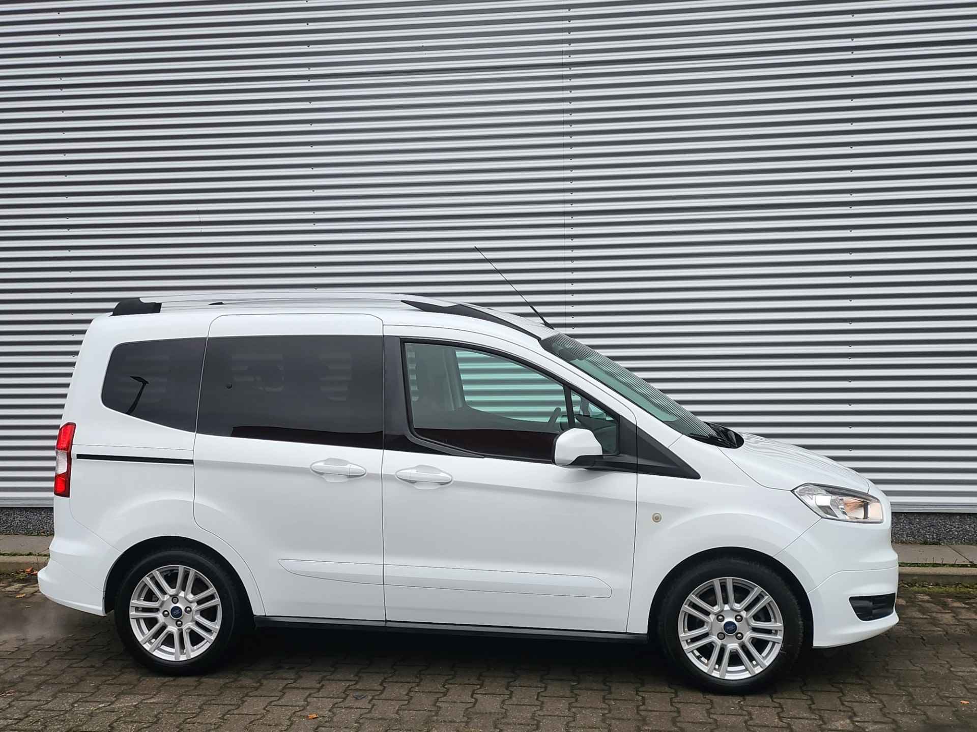 Ford Tourneo Courier 1.0 Titanium | Clima | Cruise | Stoelvw. | Bluetooth | Voorruitvw. | Pdc. | - 5/29