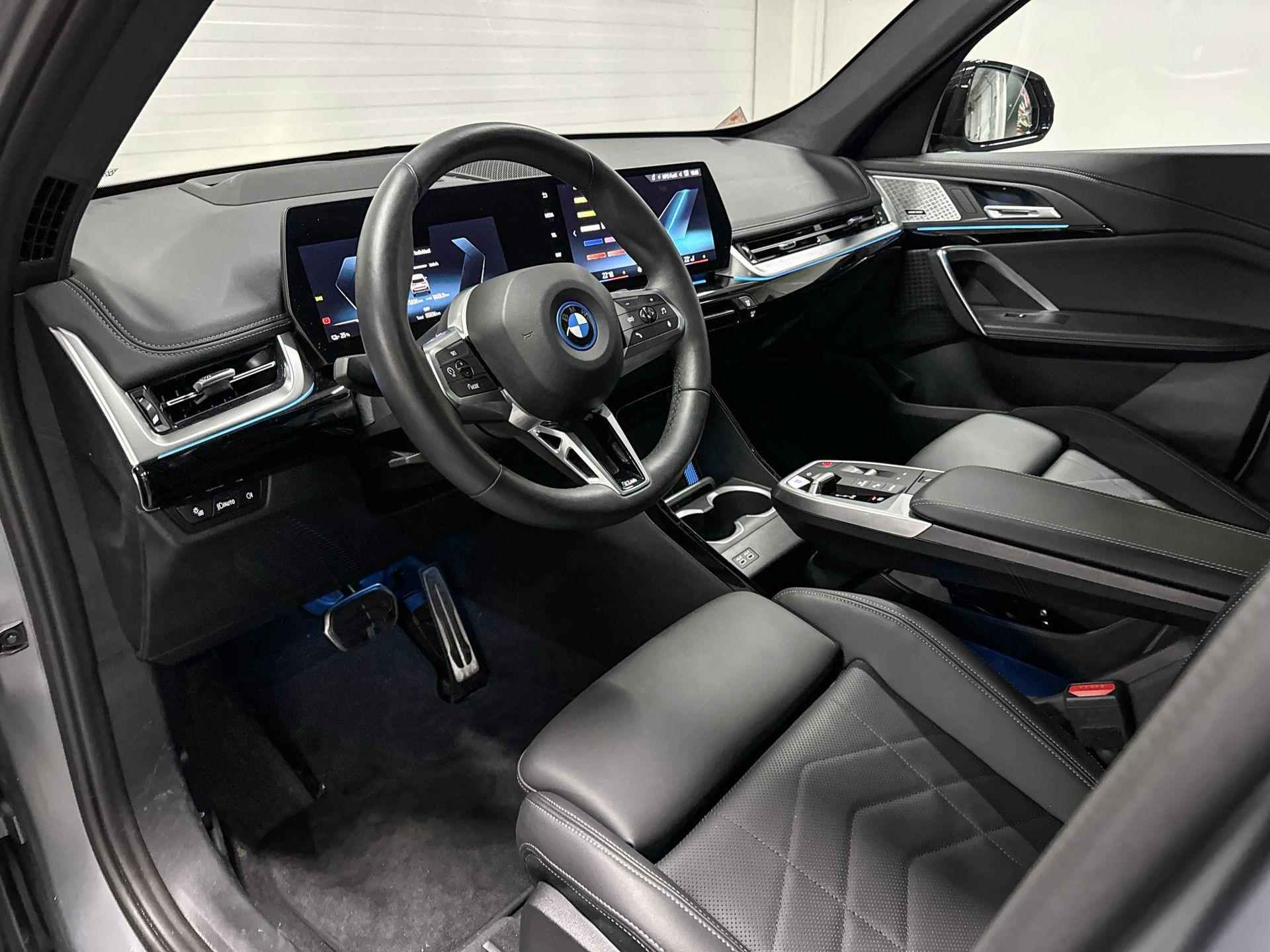 BMW iX1 eDrive20 67 kWh l M-Sport - 19/19