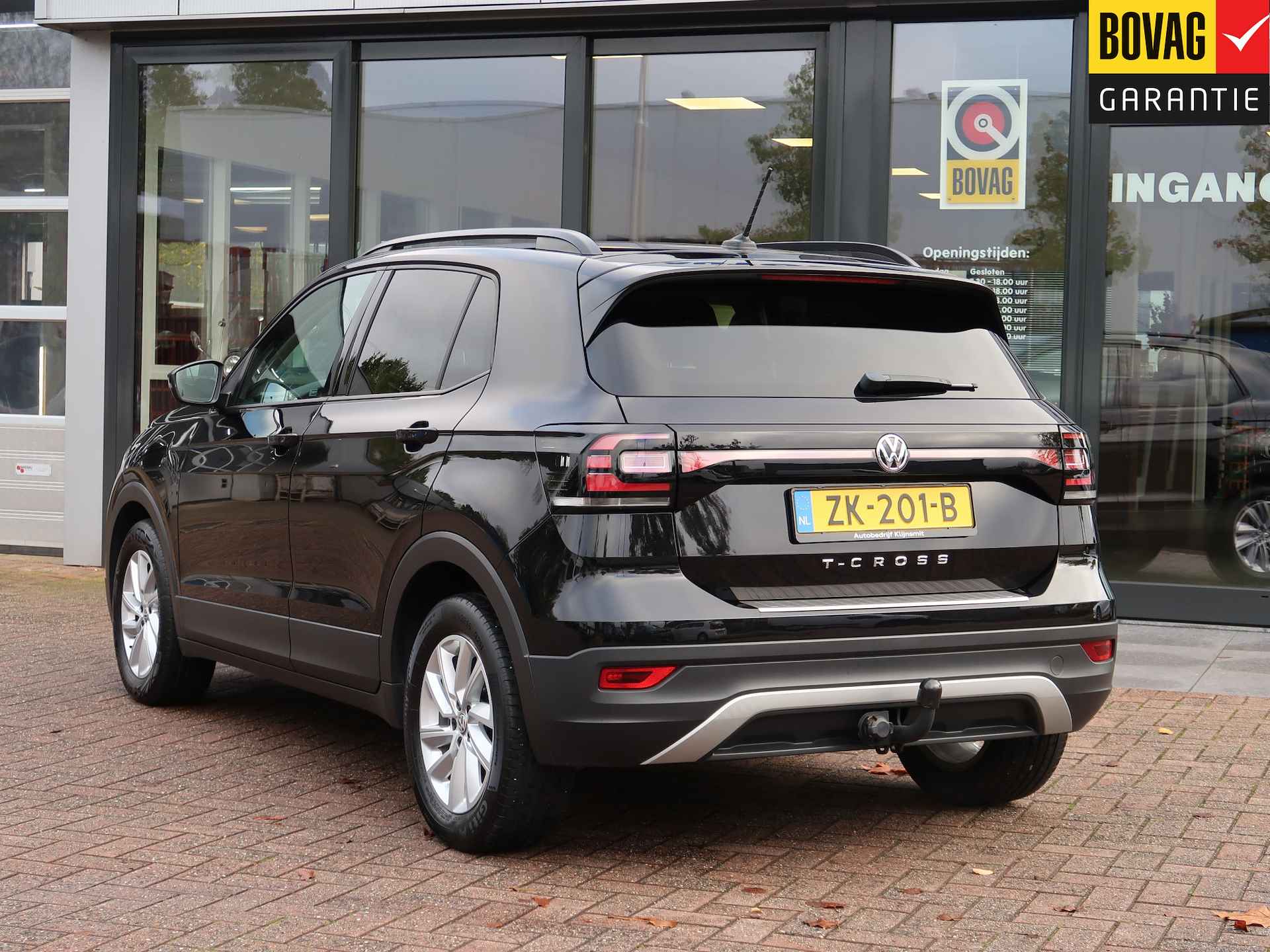 Volkswagen T-Cross 1.0 TSI Life Executive | navigatie | app-connect | trekhaak | - 2/21