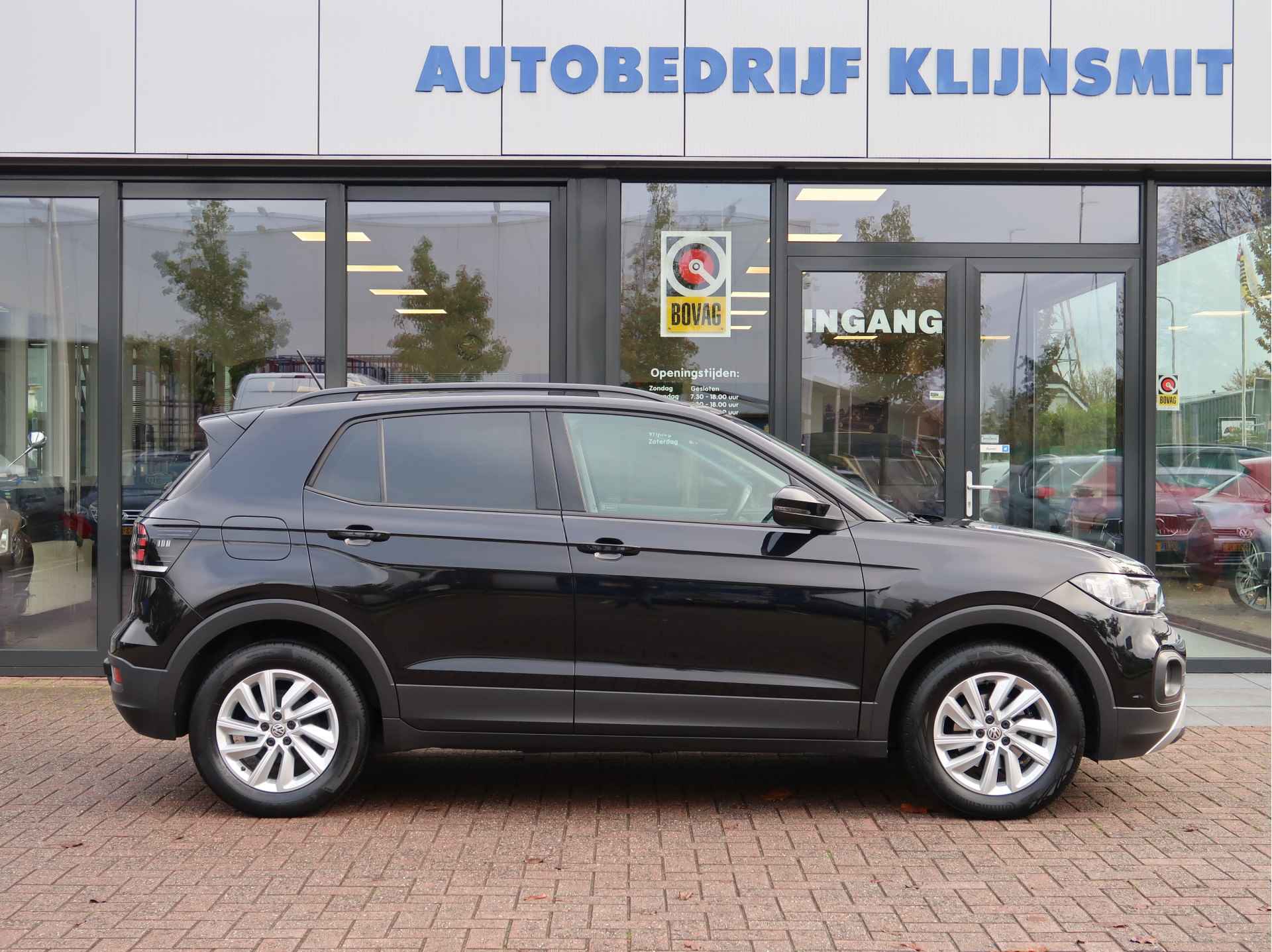 Volkswagen T-Cross 1.0 TSI Life Executive | navigatie | app-connect | trekhaak | - 8/21