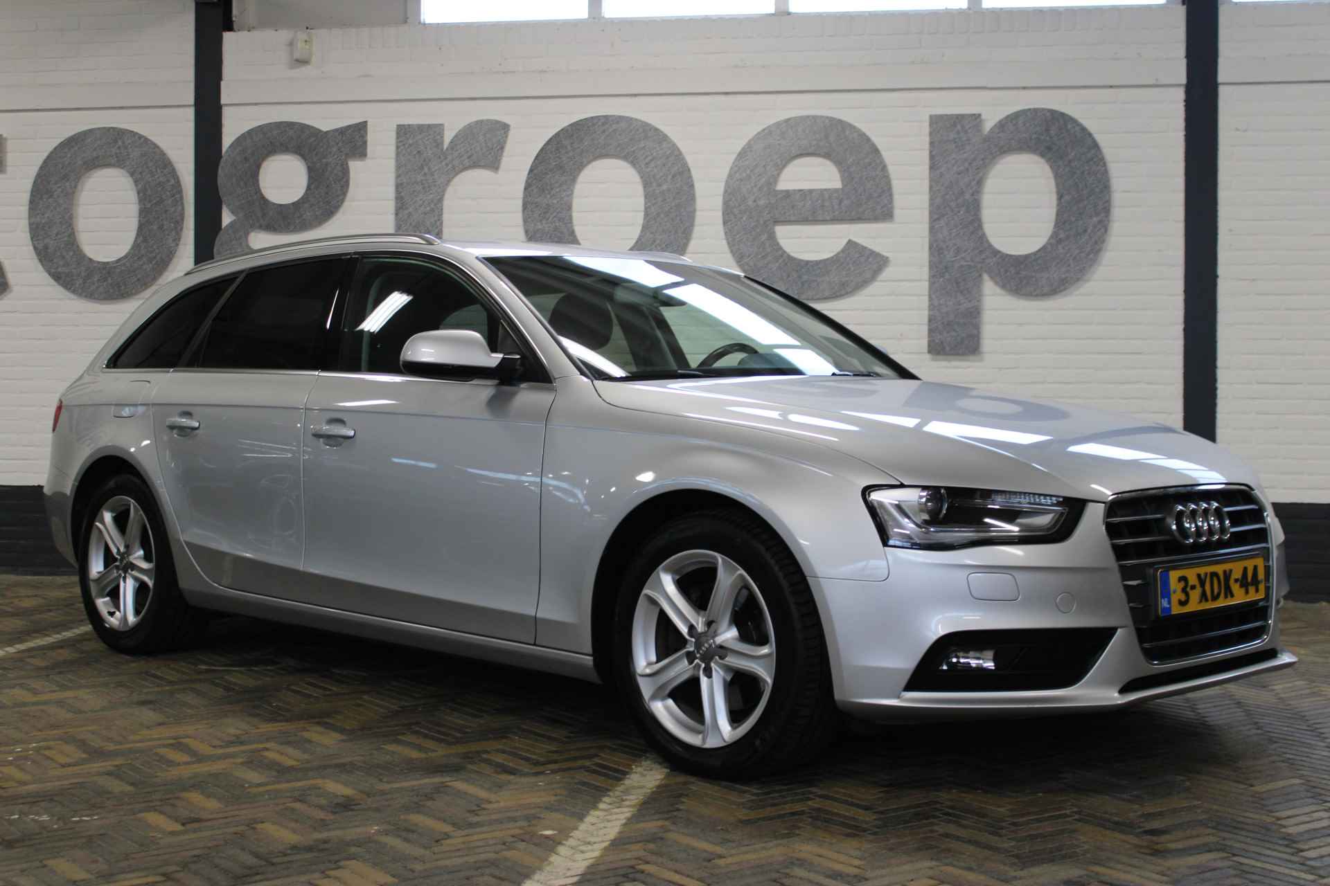 Audi A4 Avant 1.8 TFSI | Edition | Incl. 12 maanden garantie | Afneembare trekhaak | Cruise control | Climate control | Nederlandse auto | Volledig onderhouden | - 8/34