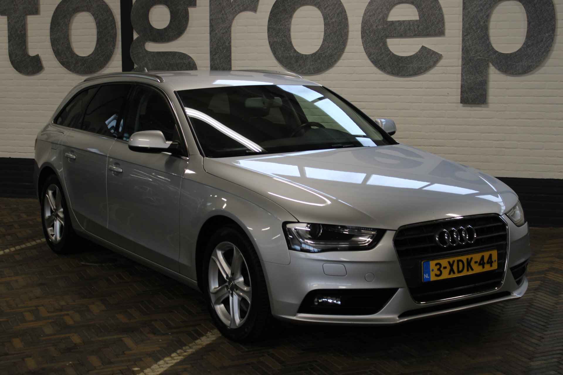 Audi A4 Avant 1.8 TFSI | Edition | Incl. 12 maanden garantie | Afneembare trekhaak | Cruise control | Climate control | Nederlandse auto | Volledig onderhouden | - 9/34